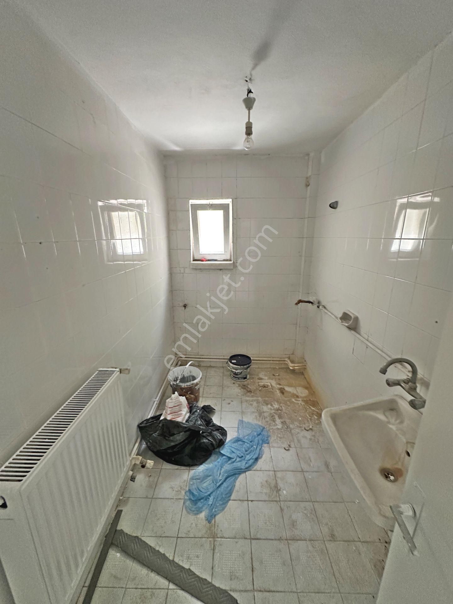 Hasanoğlan'da Muzaffer Ekşi Mahallesi İki Katlı Takasa Uygun Satılık Müstakil Ev - Görsel 12