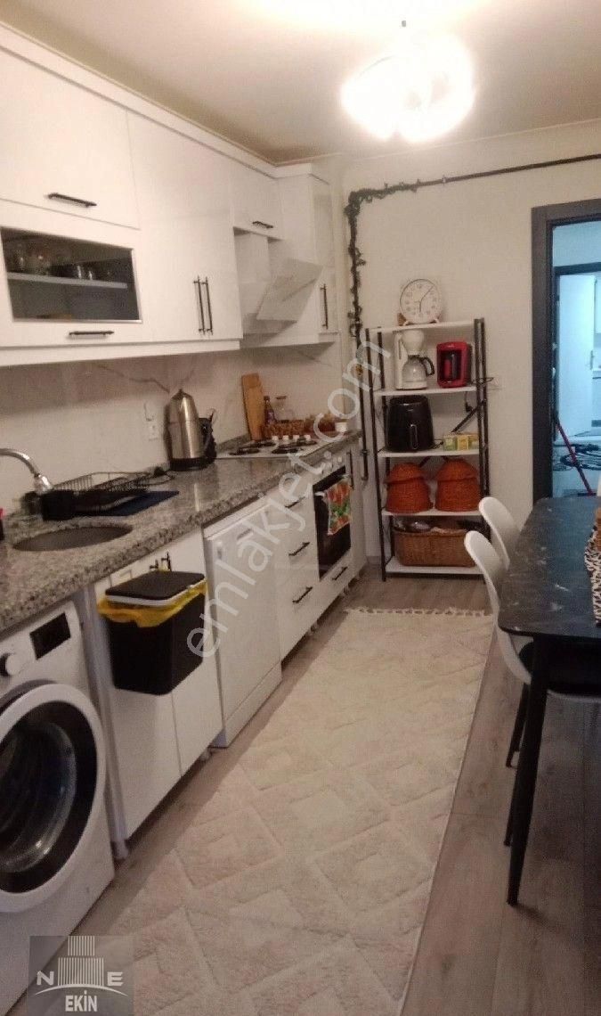 Ekin Emlak'tan 3+1 Katta Asansörlü Yeni Binada Satılık Daire