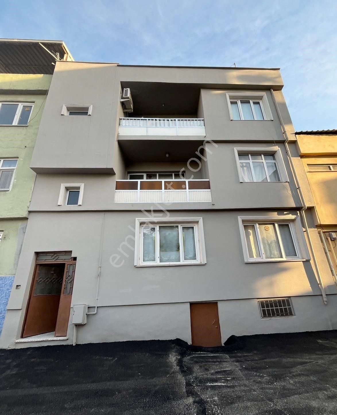Ortabağlar'da 3 Katlı Her Daire 3+1 Satılık Bina
