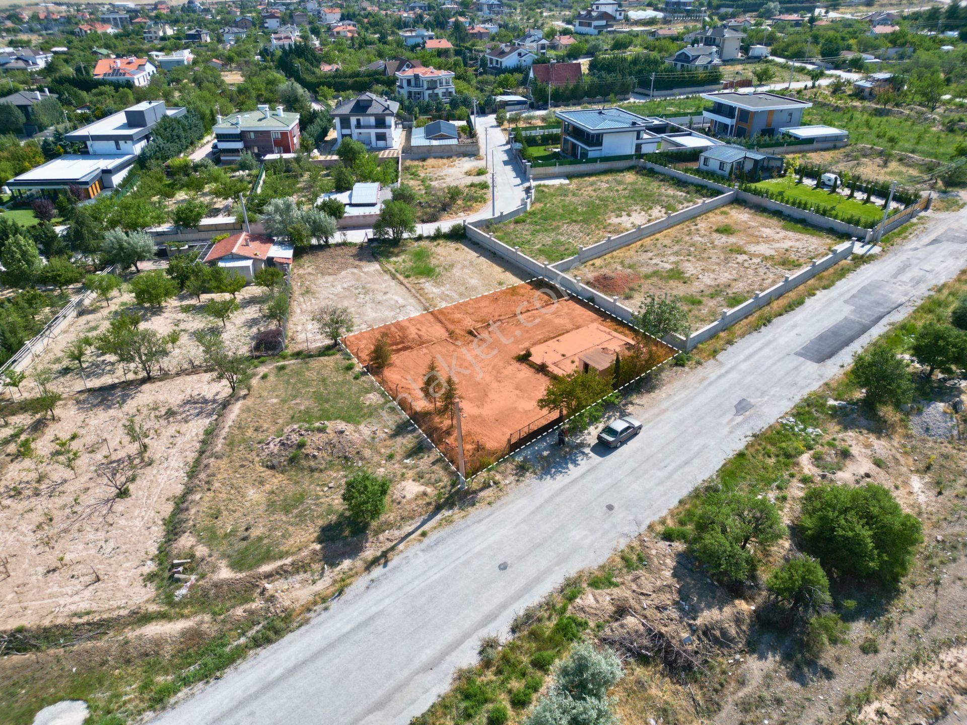 Yatırımlık Villa Arsası – Selçuklu Erenköy’de 714 M² Müstakil Konut İmarlı