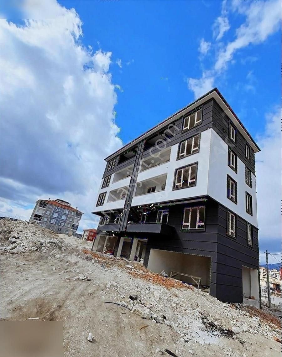 Kolçan Emlak'da Zafertepe'de Taksitli Fırsat 2+1 Sıfır Daireler