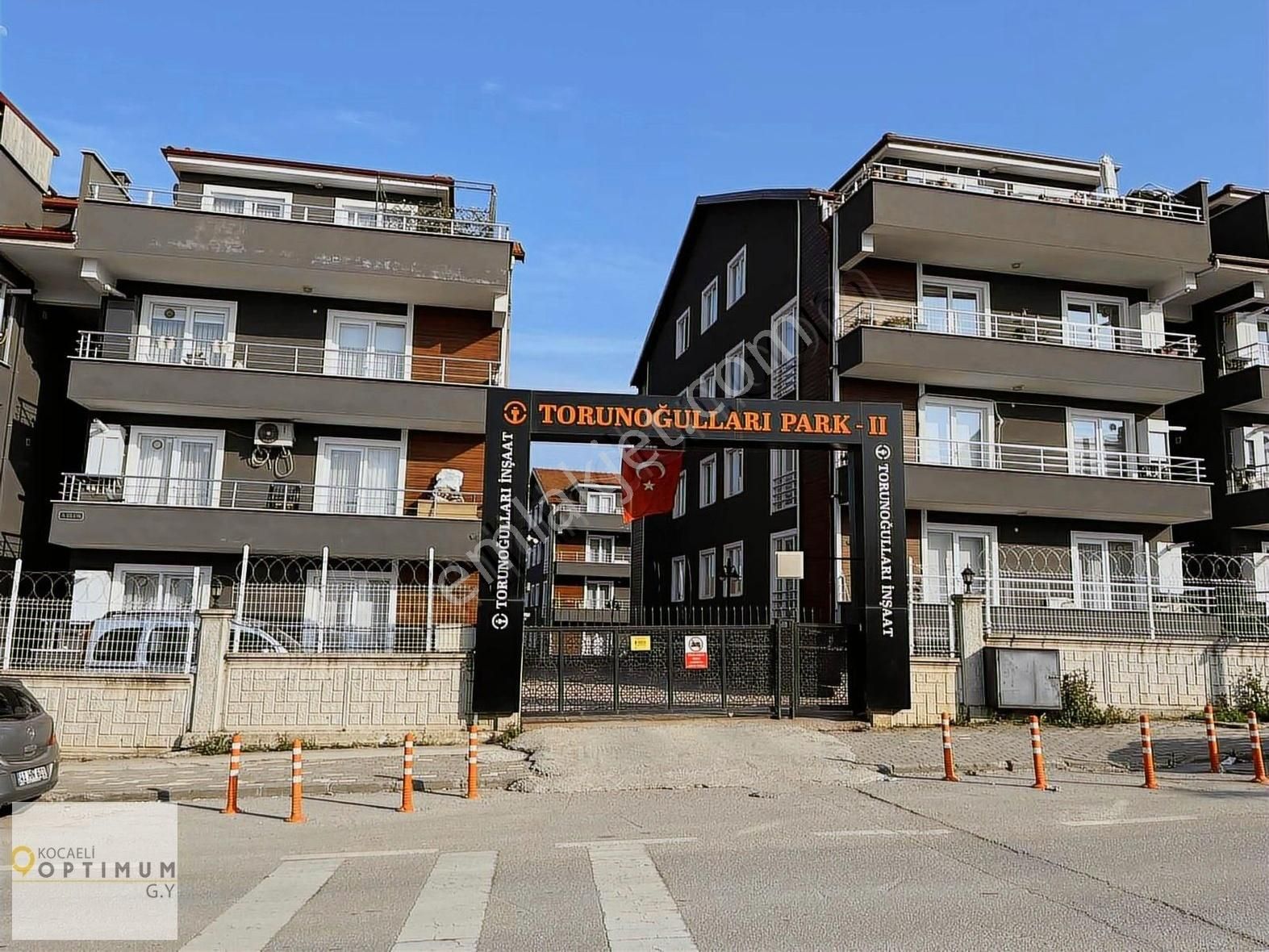 Optimum Gy'den Ebeveyn Banyolu 4+1 Çatı Dubleks Kiralık Daire