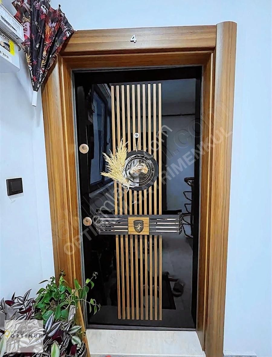 Başıskele Döngel Mah. Satılık 3+1 Ferah Daire B.dubleks