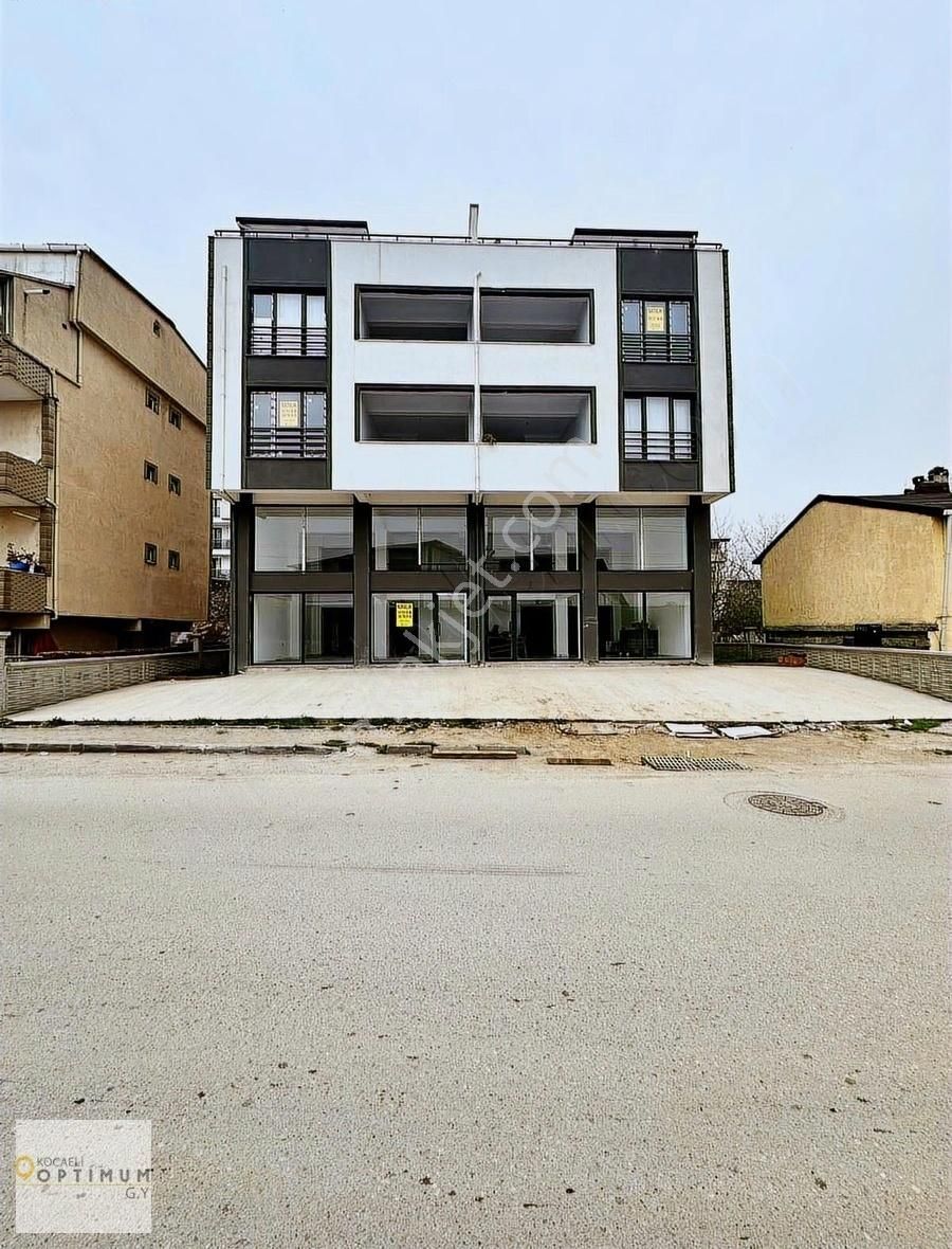 Optimum Gy'den 41burda Avm Arkası 4+1 Çatıdublex Geniş Balkonlu