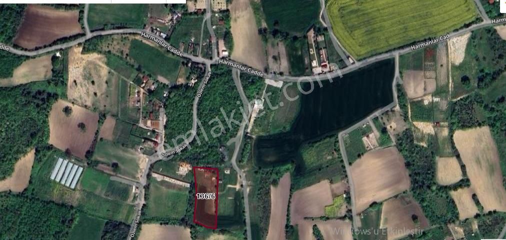 Arnavutköy Balabanda Satılık Arsa , 242 M2 Hisseli Yolu Var