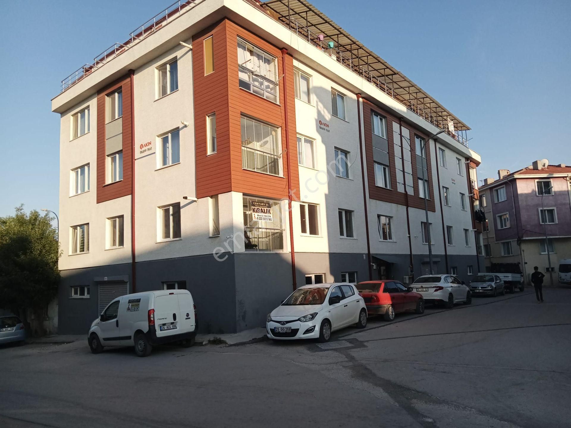 Century 21 Vizyon'dan Büyükdere Mah. Kiralık 3+1 Daire