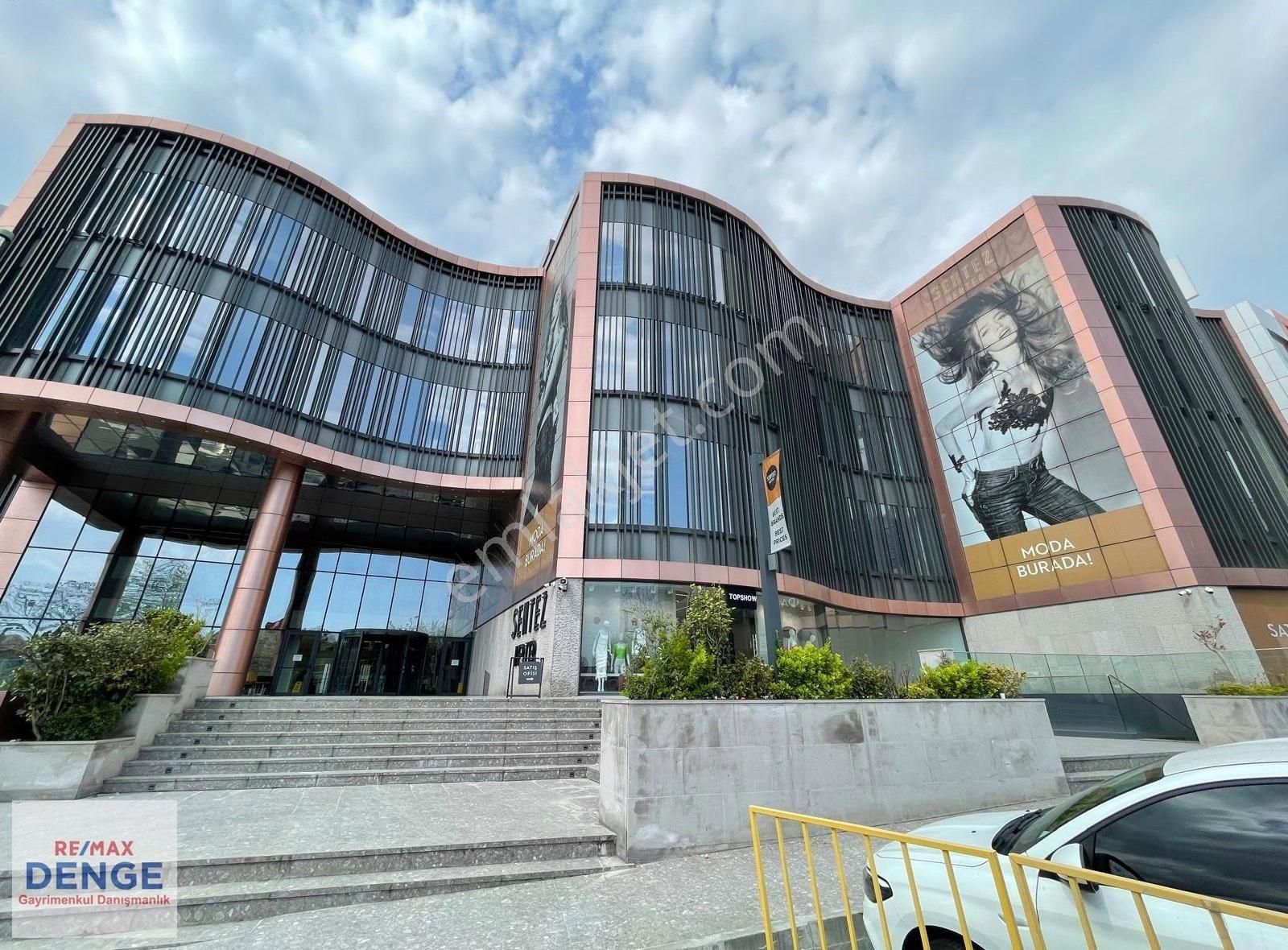 Merter De Satılık Avm Katları