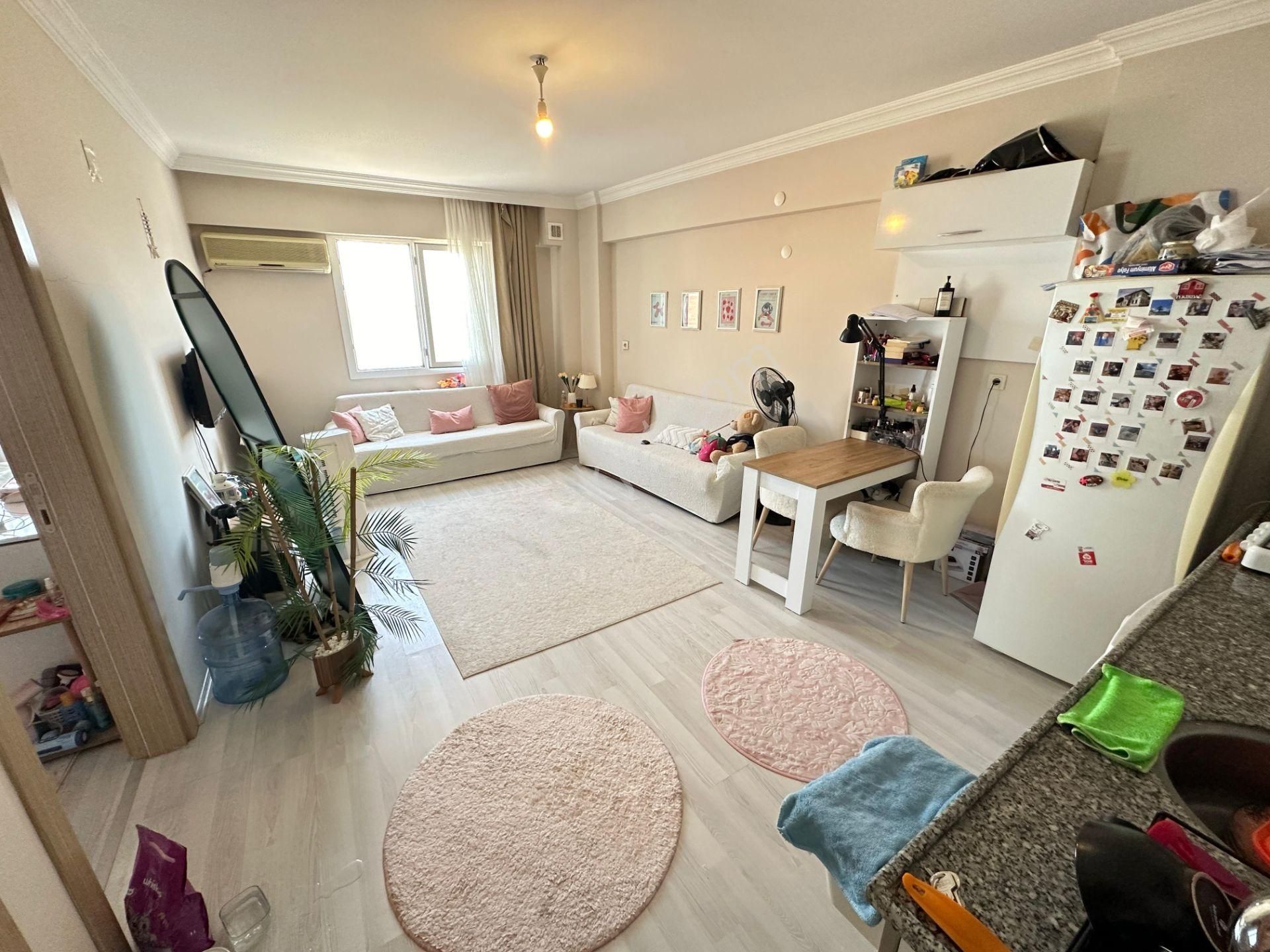 Konut Emlaktan İsabeylide Full Eşyalı 1+1 Kiralık Daire