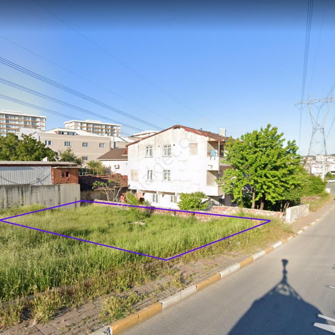 Satılık 264 M2 İmarlı Müstakil Arsa Samandıra