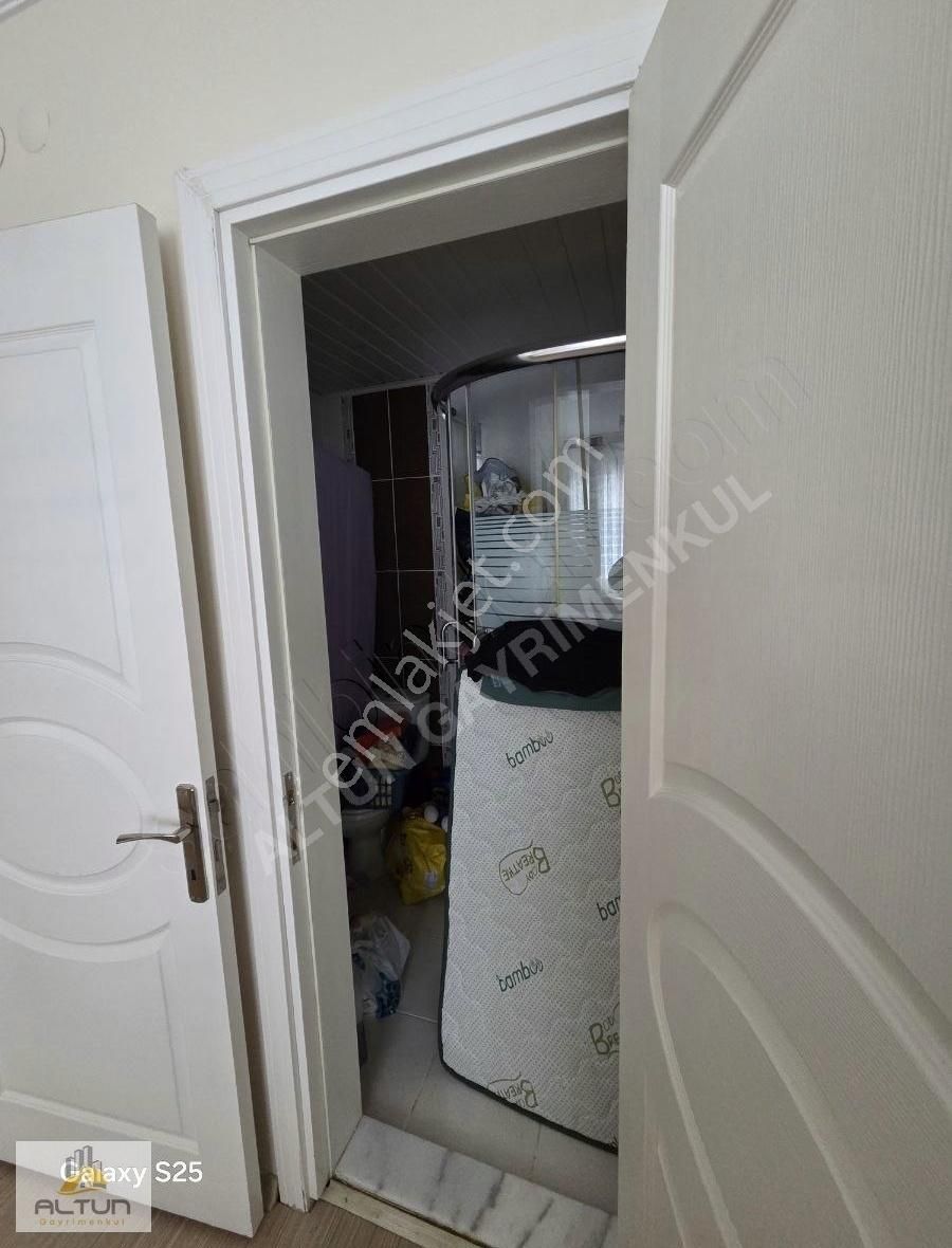 Kücükçiğli Mahallesi'nde Satılık 3+1 Daire