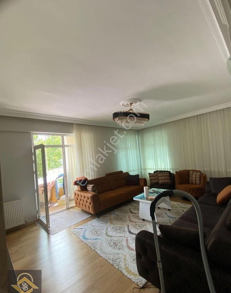 Karatay Kılıçaslan Mahallesı’nde Mevlânâ Kültür Merkezı Karşısı Satılık Ara Kat 3 + 1 Genış Daıre
