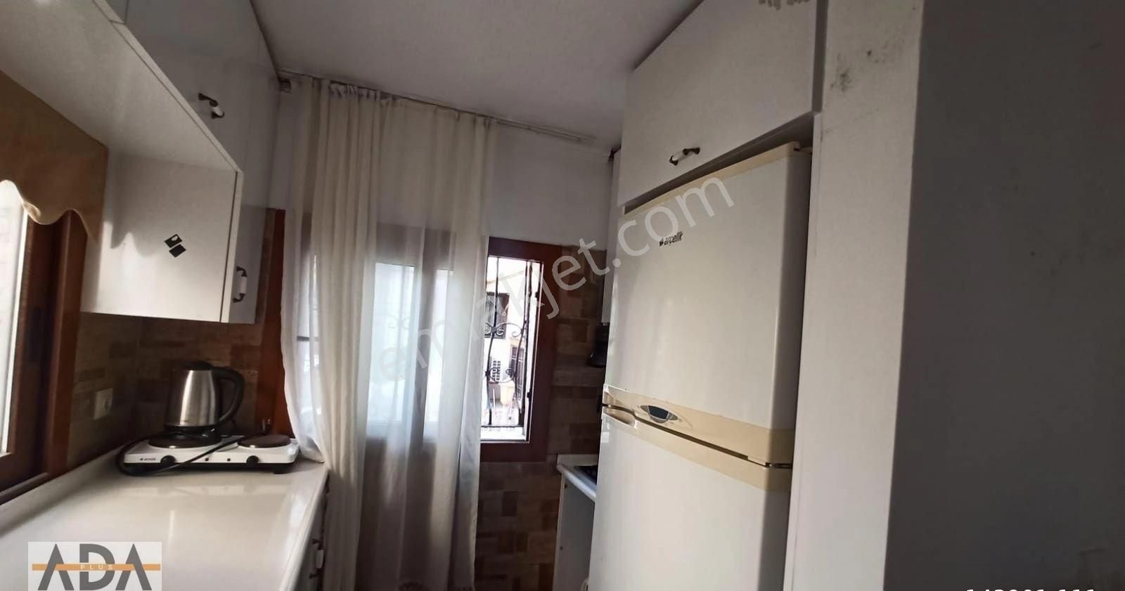 Kuşadası Camiatik Mahallesinde Bölgenin Ruhuna Uygun Bina