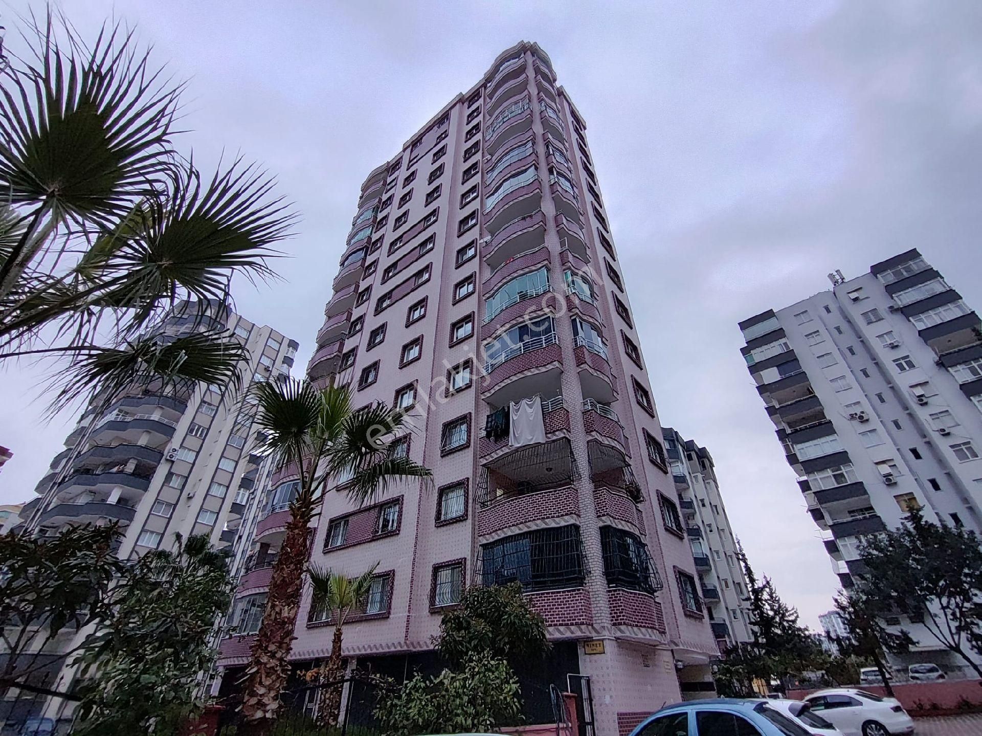 Hayalpark Haşim Usta Kebap Civ 3+1 Teras Balkonlu Yeni-diri Bina'da Satılık Daire