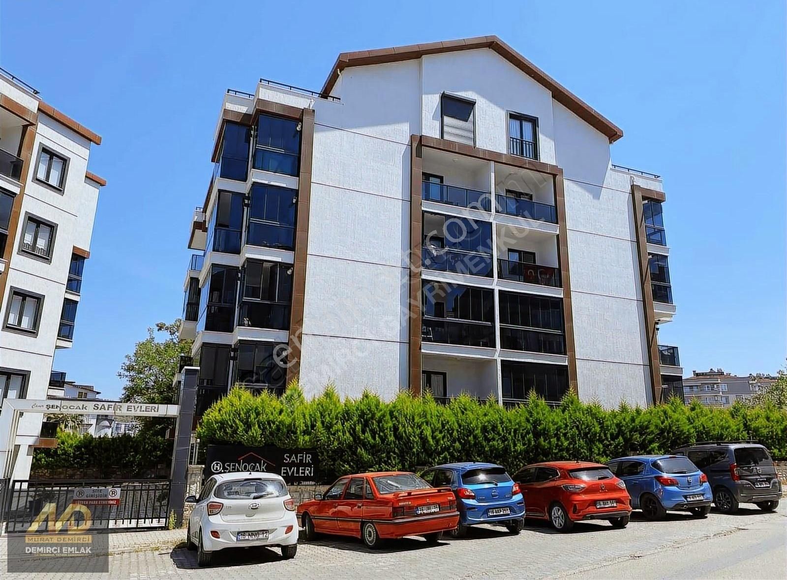 Güzelyalı Eğitim Mah Safir Sitesinde Satılık 4+1 Dubleks Daire