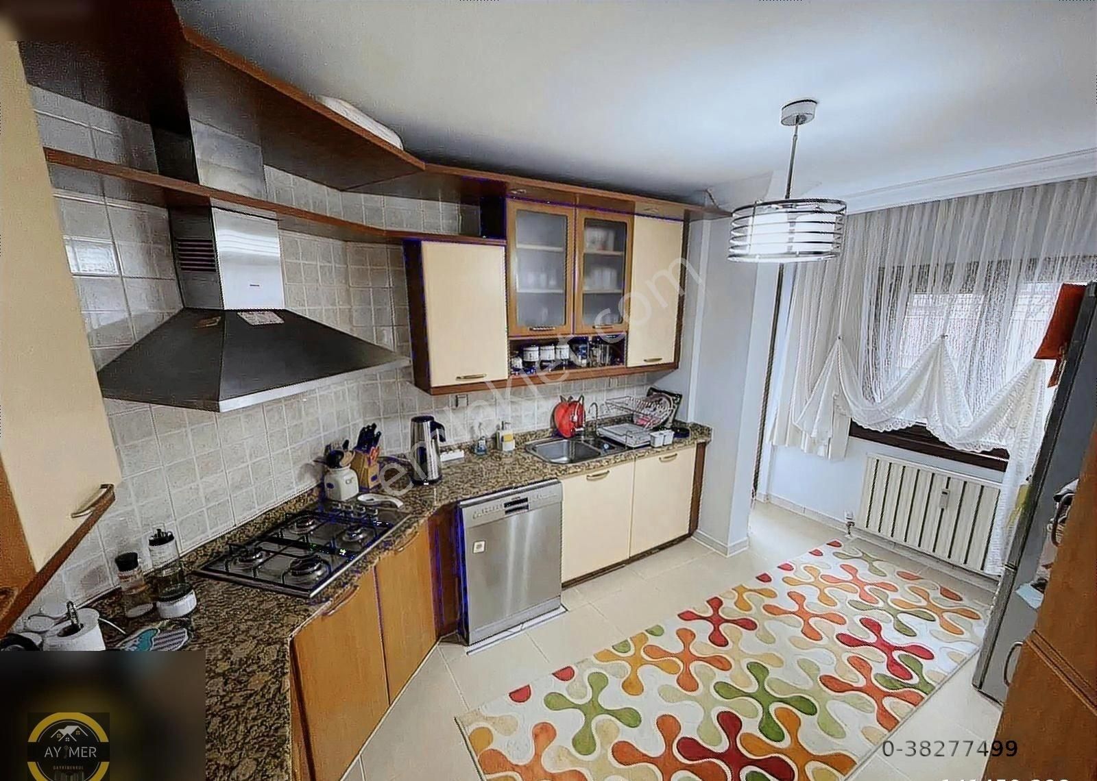 Birlik' Te Köşk Karşısı Katta Yapılı 175 M2 4+1 Satılık Daire - Görsel 7