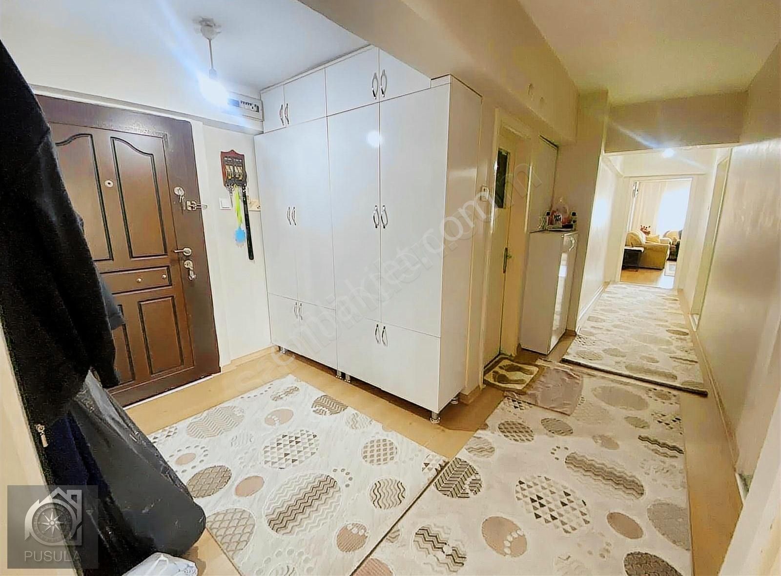 3+1 S.bağımsız Yeşilovanın Dibinde Ara Kat Güney Cephe Daire