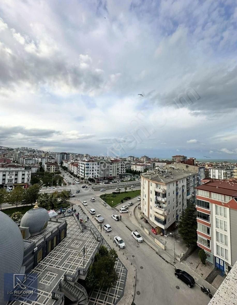 Via Reform/ömürveleri Tramvaya 1 Sokak Yola Cephe 2+1