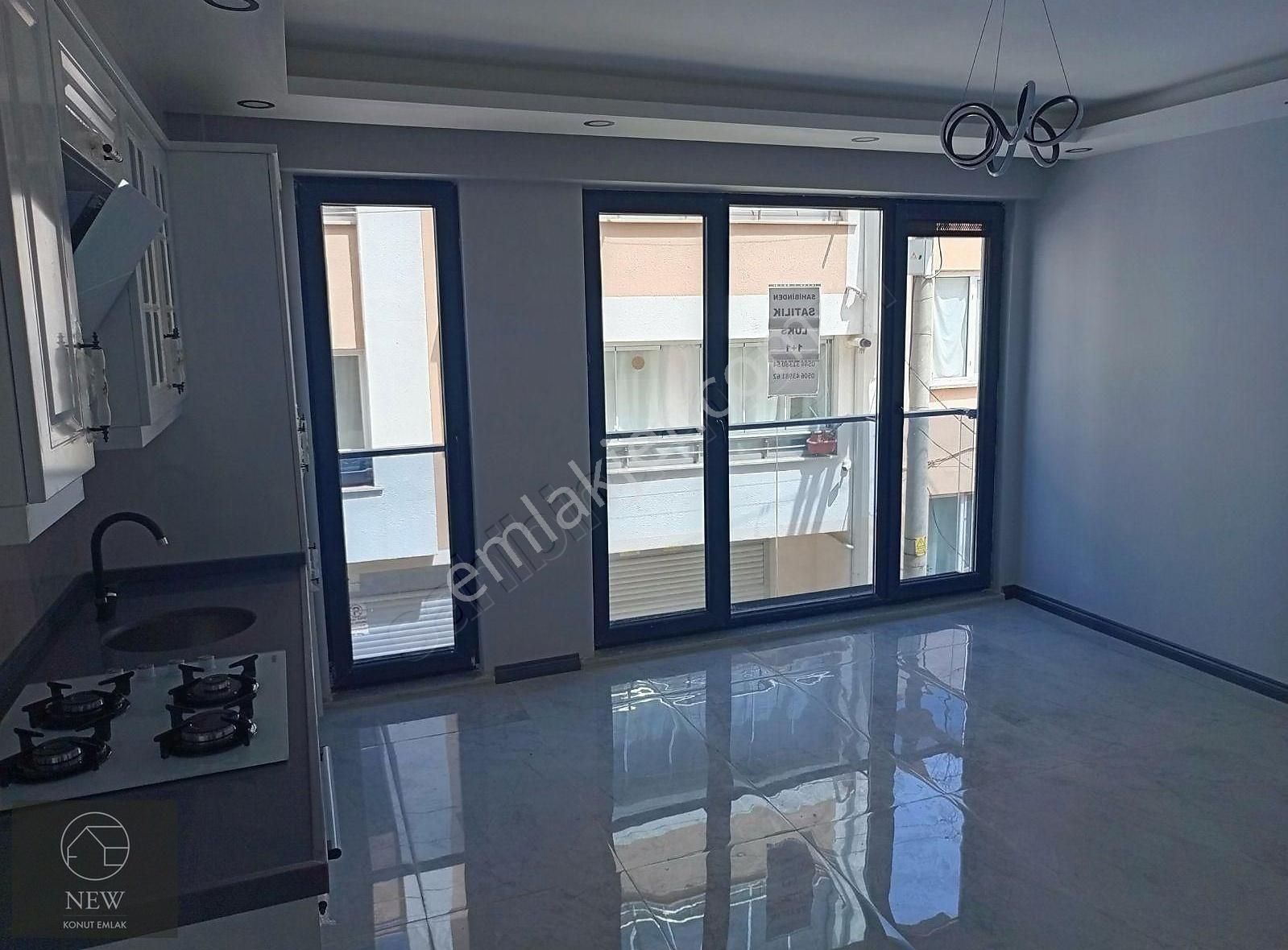 New Emlak'tan Şirintepe De Lüx Garajlı 1+1 Daire