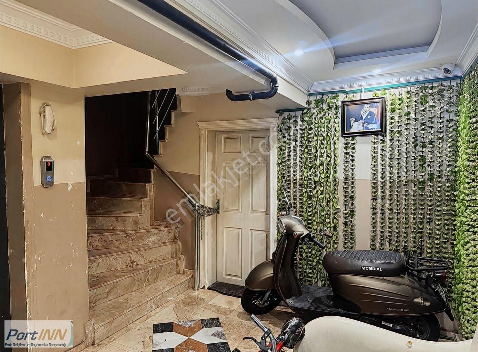 Karataş Ta Deniz Manzaralı Bakımlı 3+1 Satılık Daire