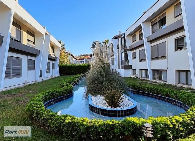 Urla Kalabakta Satılık Bahçeli,eşyalı 1+1 Dubleks Daire