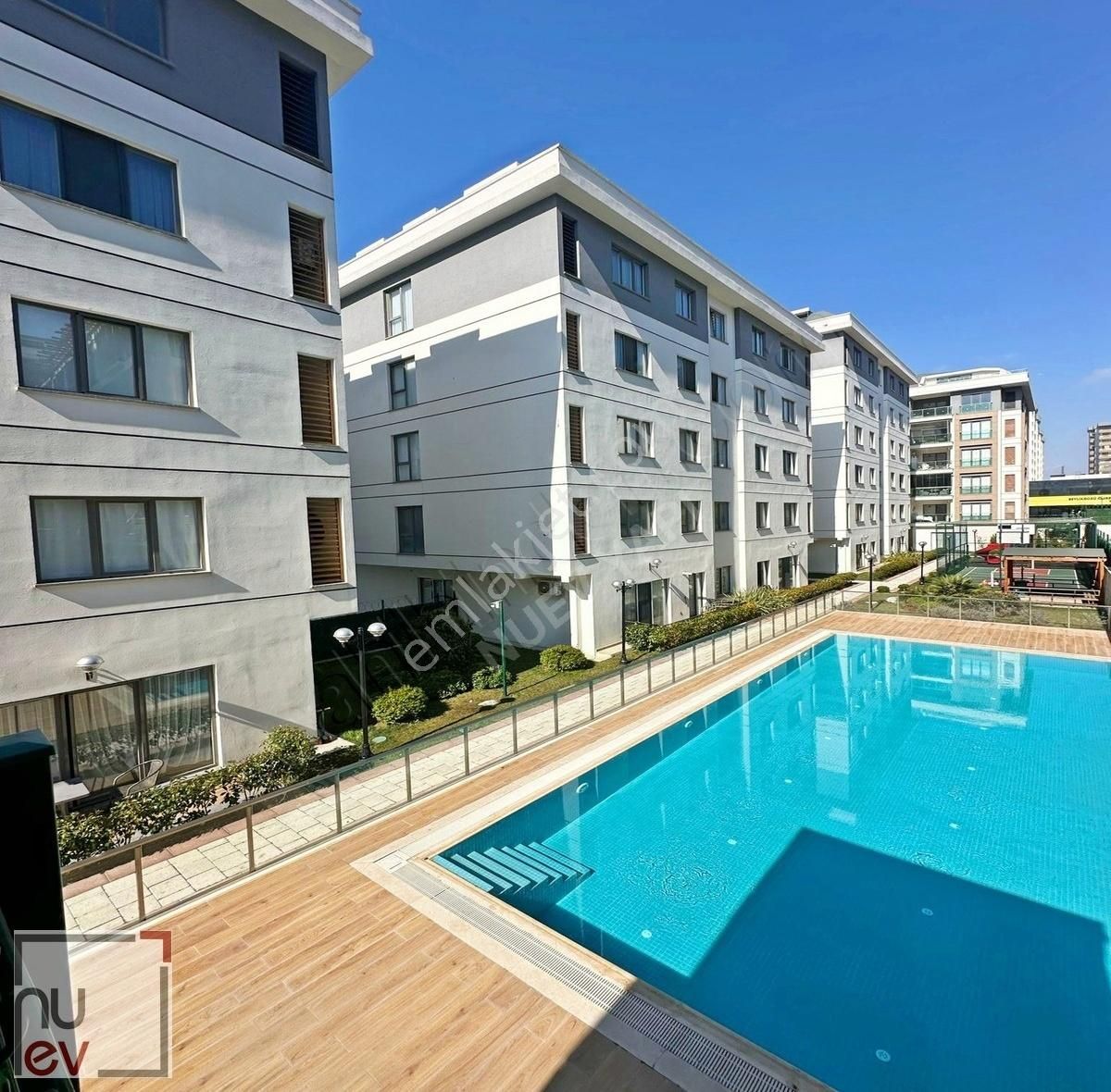 Marinaya Yakın Dora Park Sitesi'nde 3+1 -nuev
