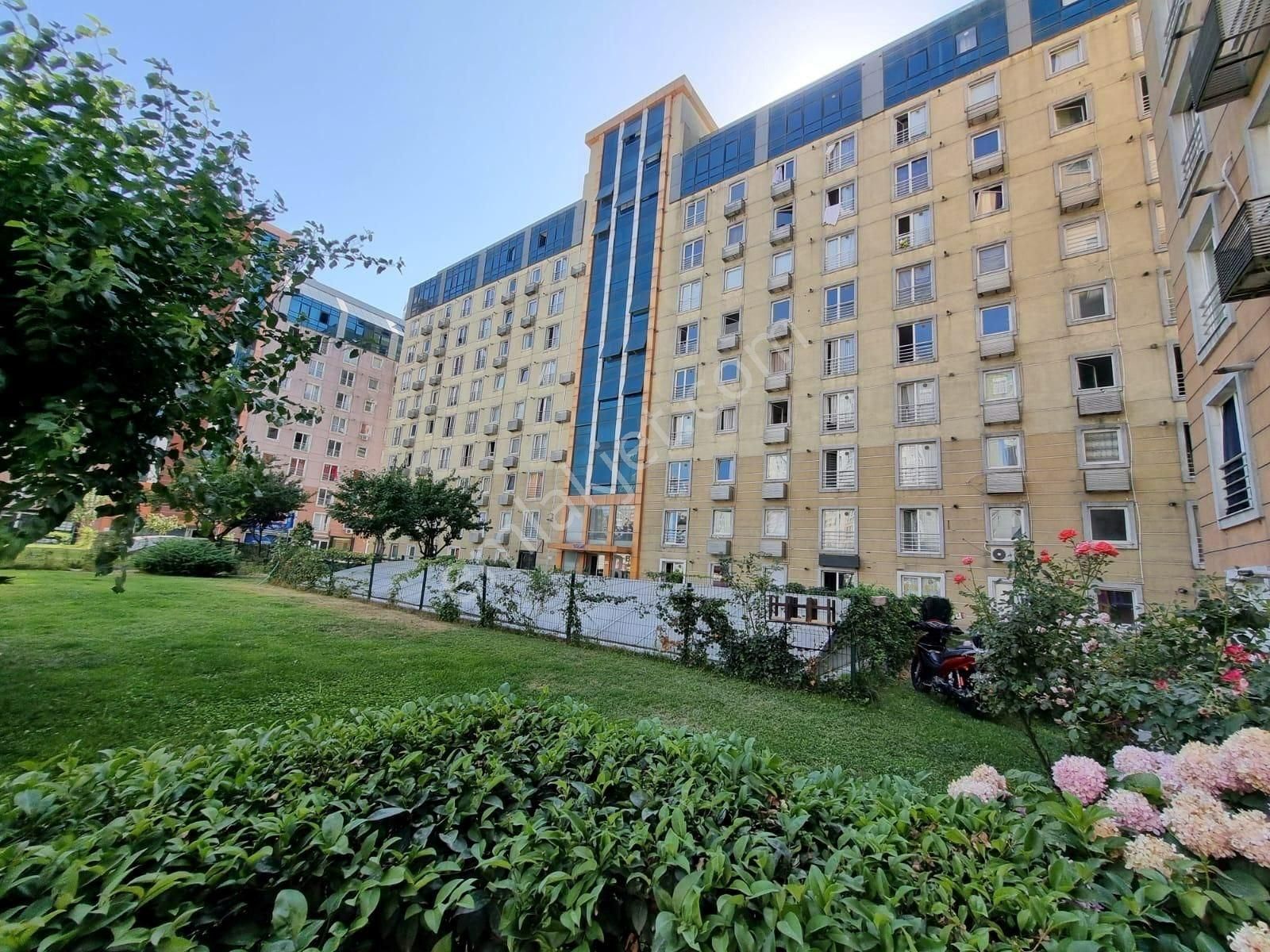 Beylikdüzü Hera Rezidans’ta Yatırımlık 2 Lüks Eşyalı Daire!