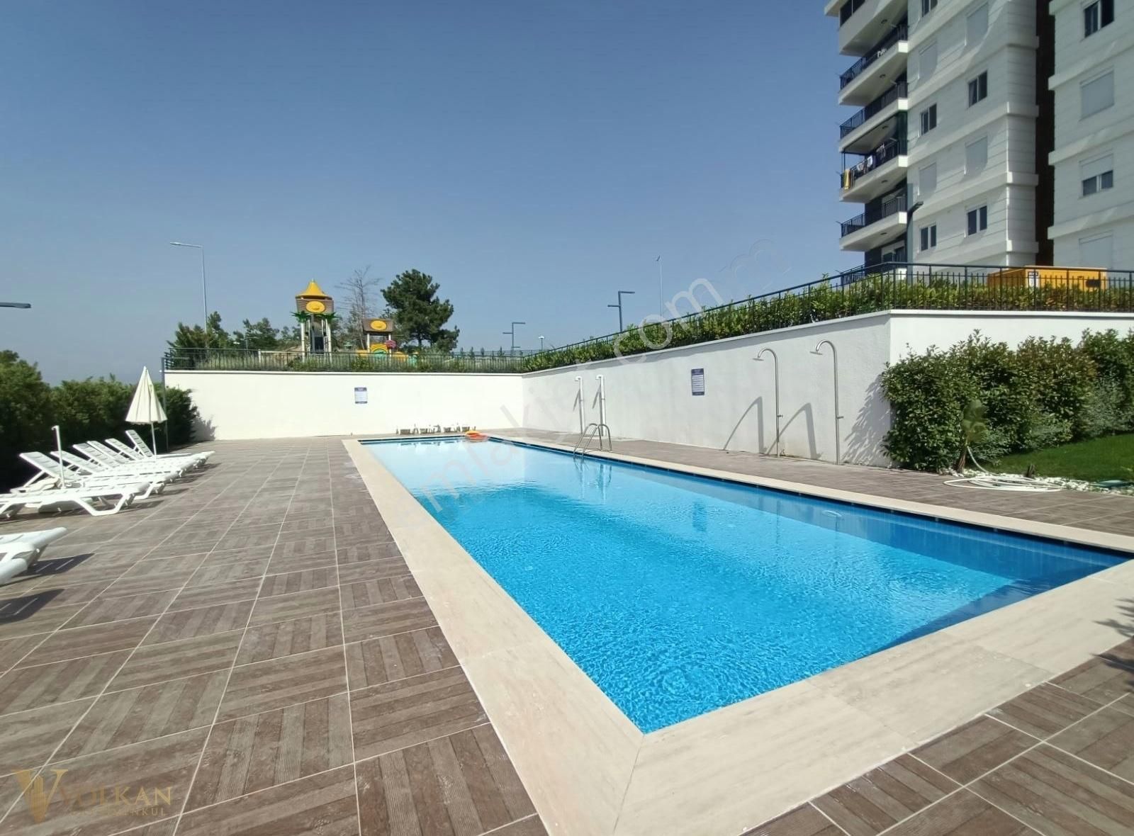 Havuzlu Sitede 2+1 Daire Asansör & Depo Manavgat/sarılar