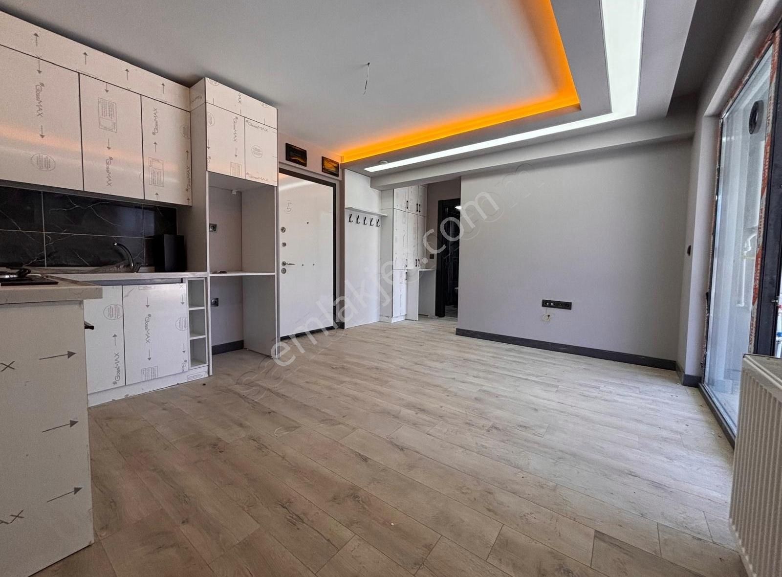 Taşcı'dan İncek'te Sıfır Kiralık 2.kat 1+1 Daire (güney Cephe)