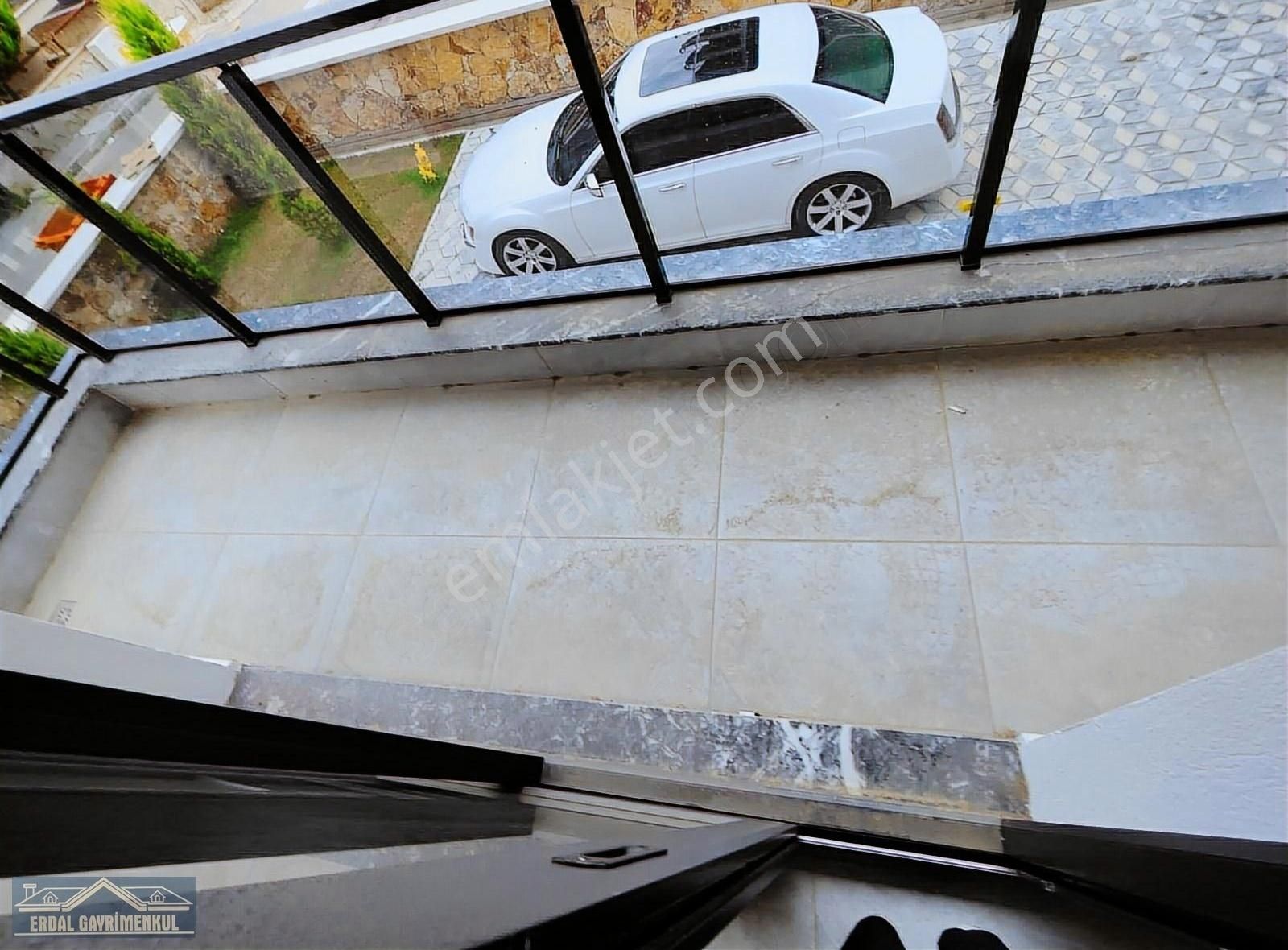 Selçukbey Mah. Sıfır Ebeveyn Banyolu Geniş Oturumlu 3,5+1 Daire - Görsel 30