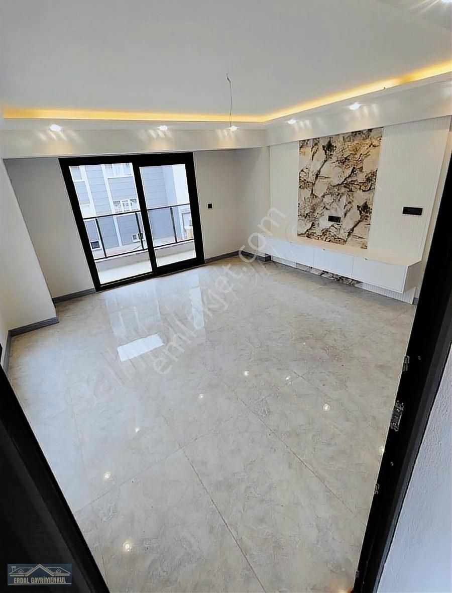 Selçukbey Mah. Sıfır Ebeveyn Banyolu Geniş Oturumlu 3,5+1 Daire - Görsel 22