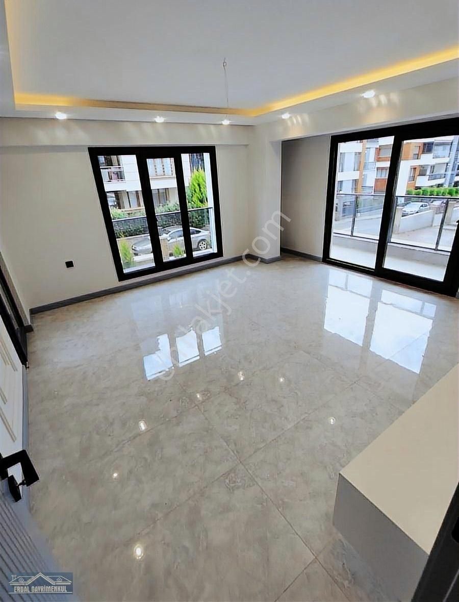 Selçukbey Mah. Sıfır Ebeveyn Banyolu Geniş Oturumlu 3,5+1 Daire - Görsel 27