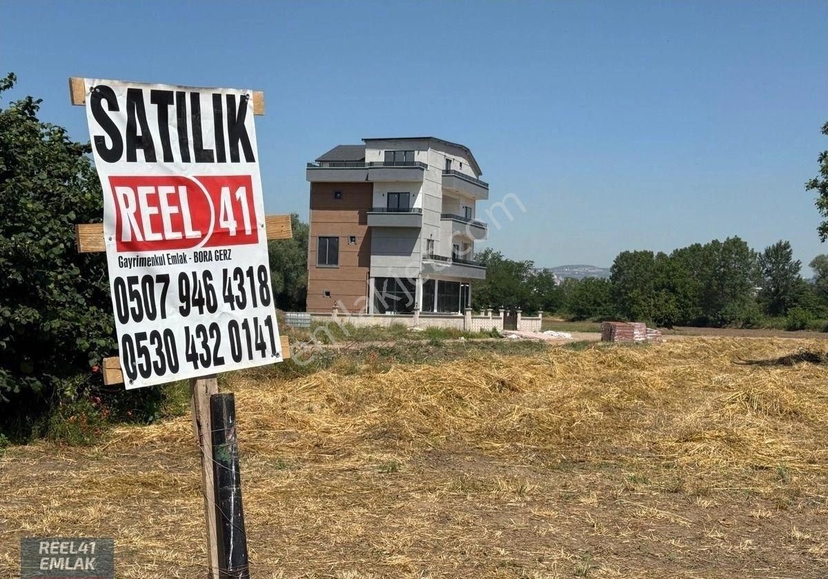 Kullar Merkez De Satılık 633m2 -yapsat A Uygun