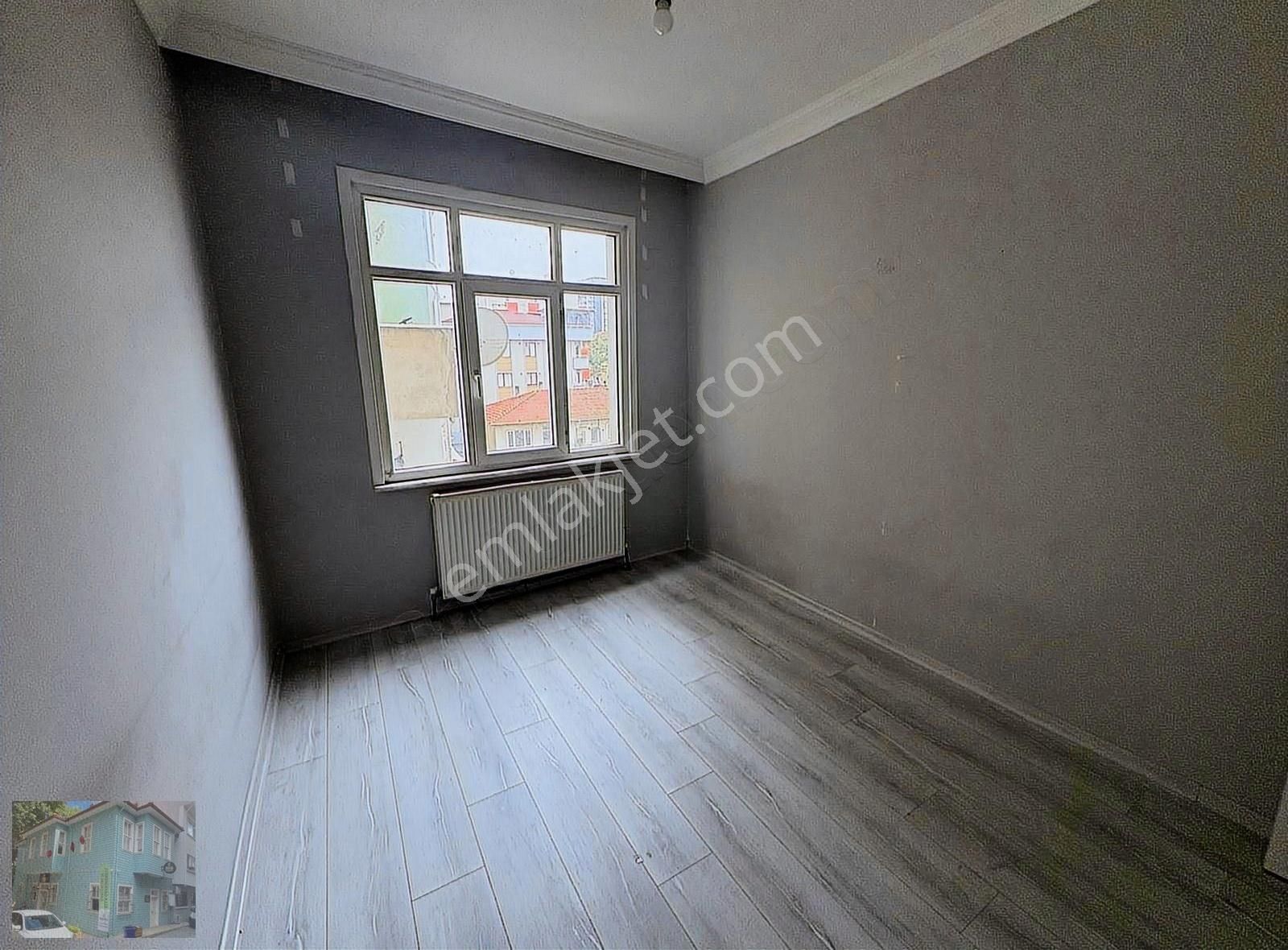 Ella´dan Aydıntepe 100. Yıl Cadde Üzeri 1+1 Kiralık Daire