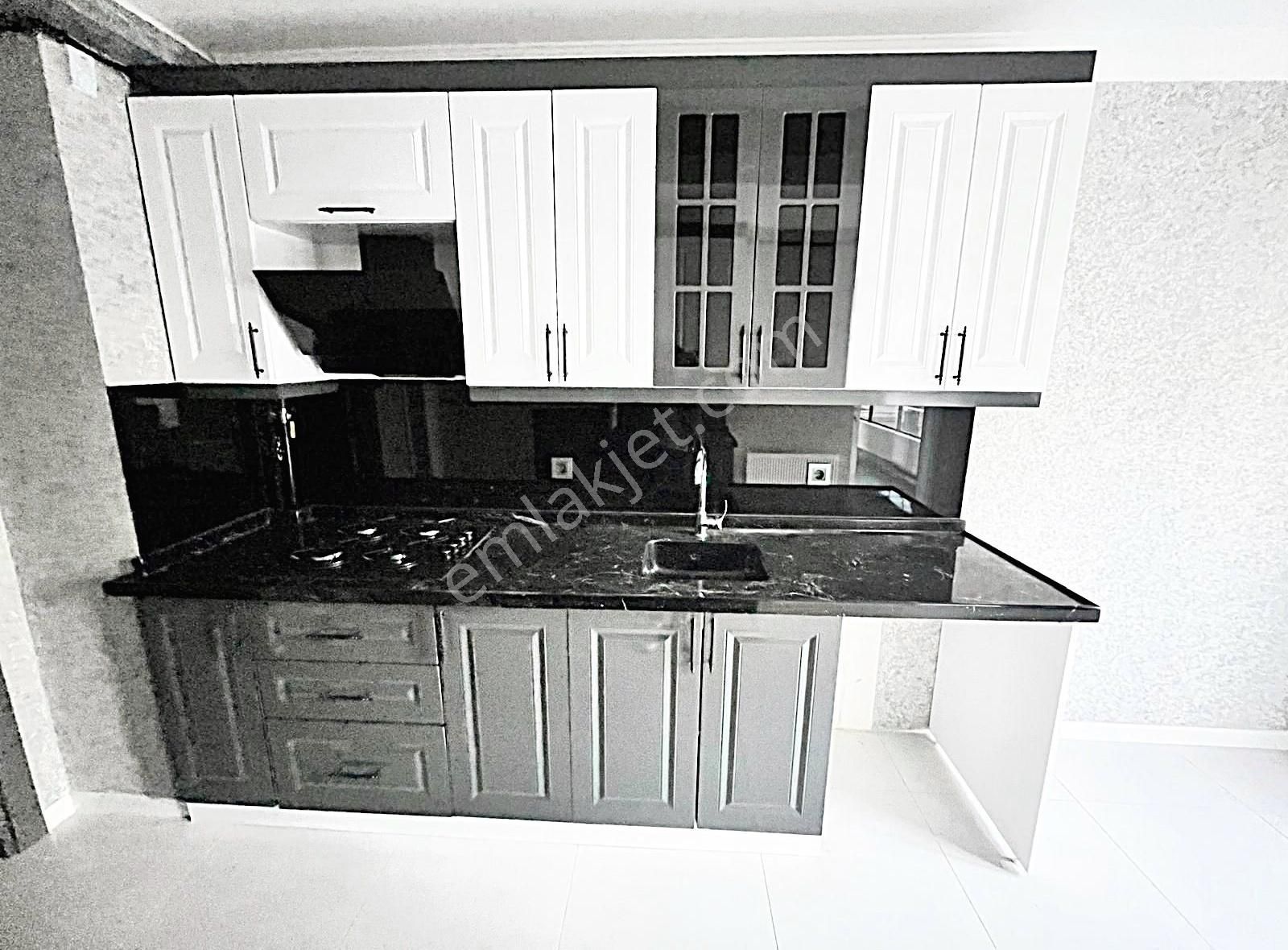 Kızıltan Gayrimenkulden 4+1 Kapalı Balkon Giyinme Odalı Daire