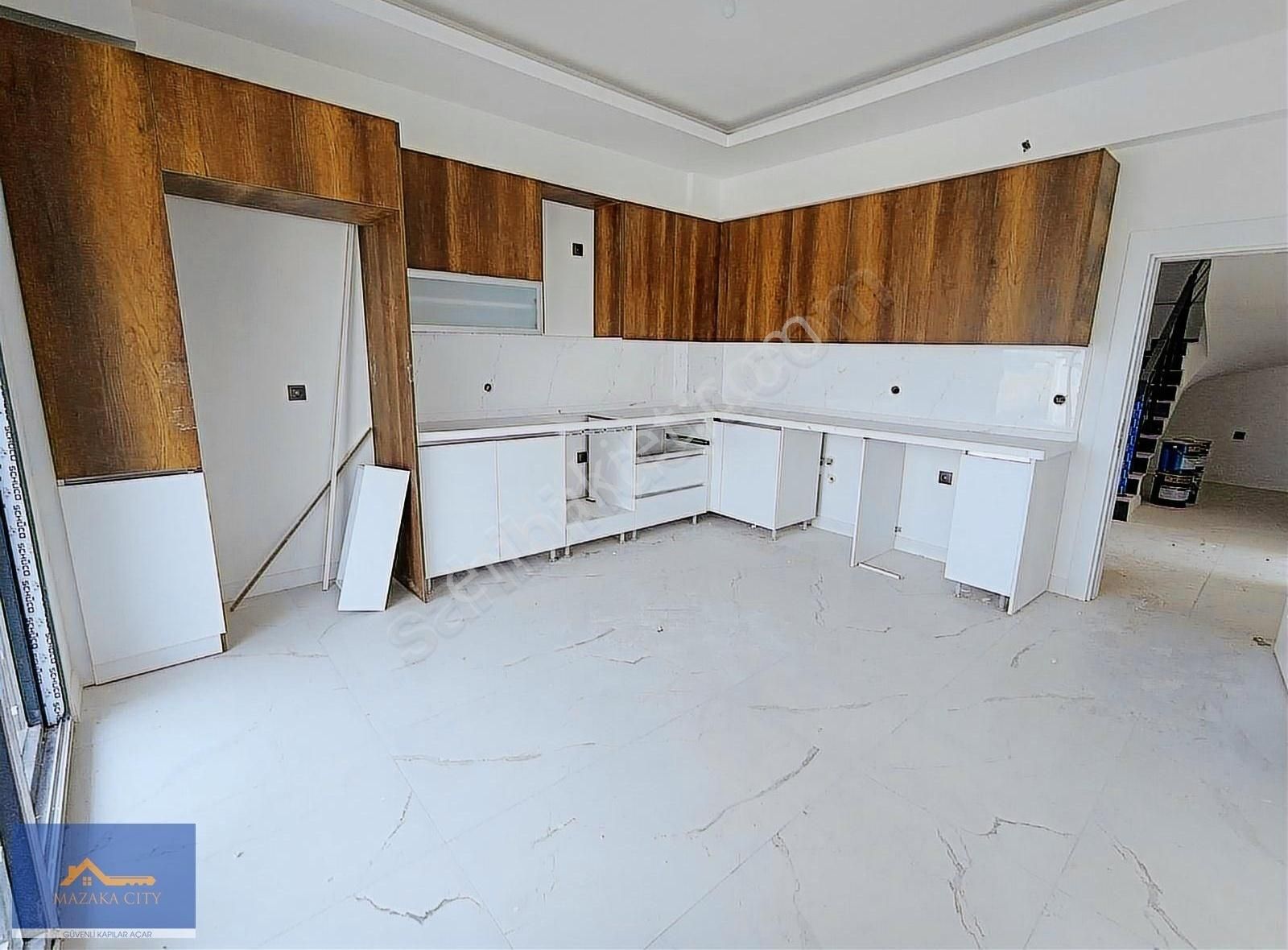 Erenköy'de Kupon 4+1 Dublex Satılık Villa - Görsel 7