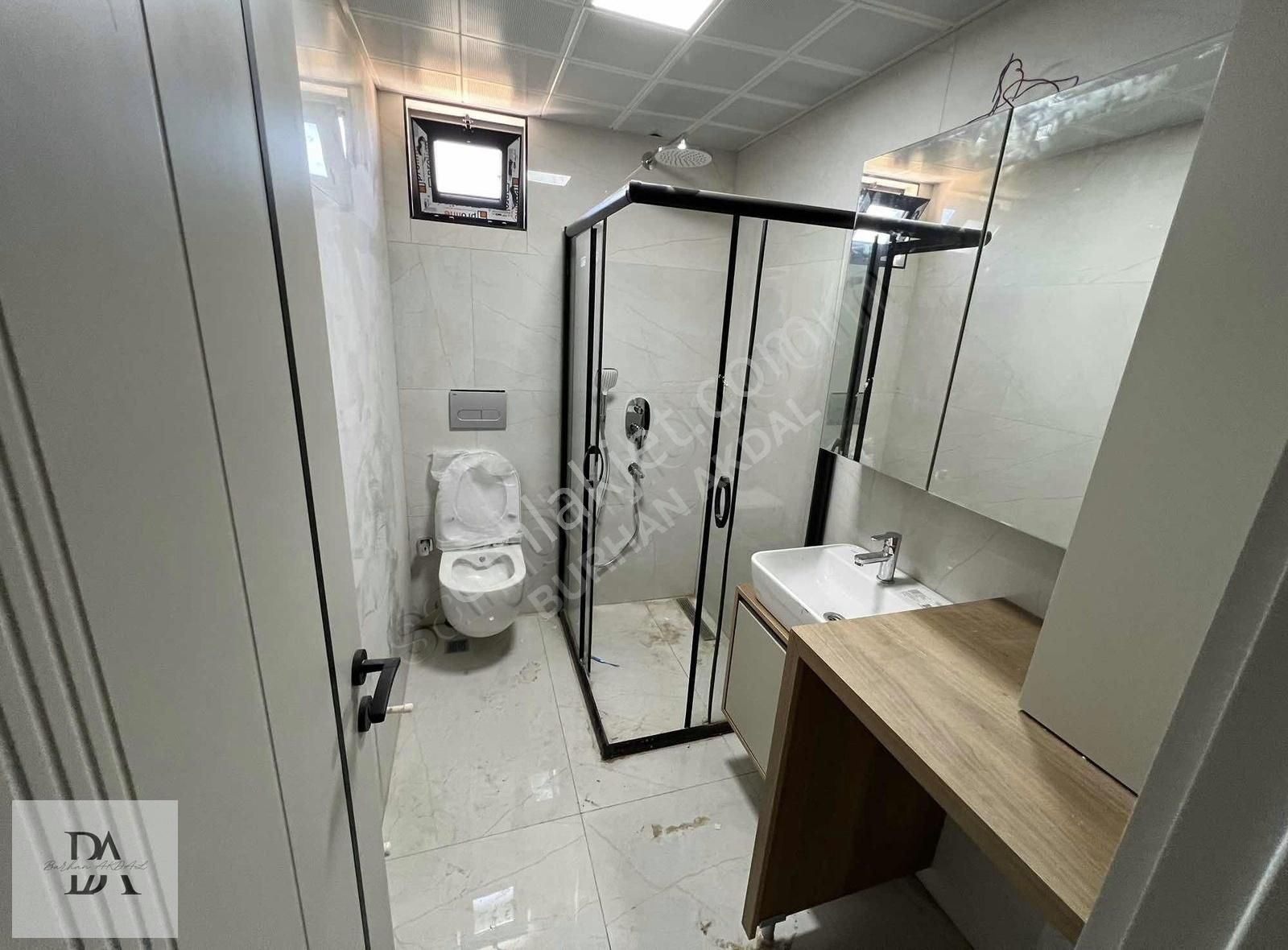 Katta Asansörlü 1+1 Lüks Yapım Balkonlu Havuzlu Emsalsiz Yapım - Görsel 13