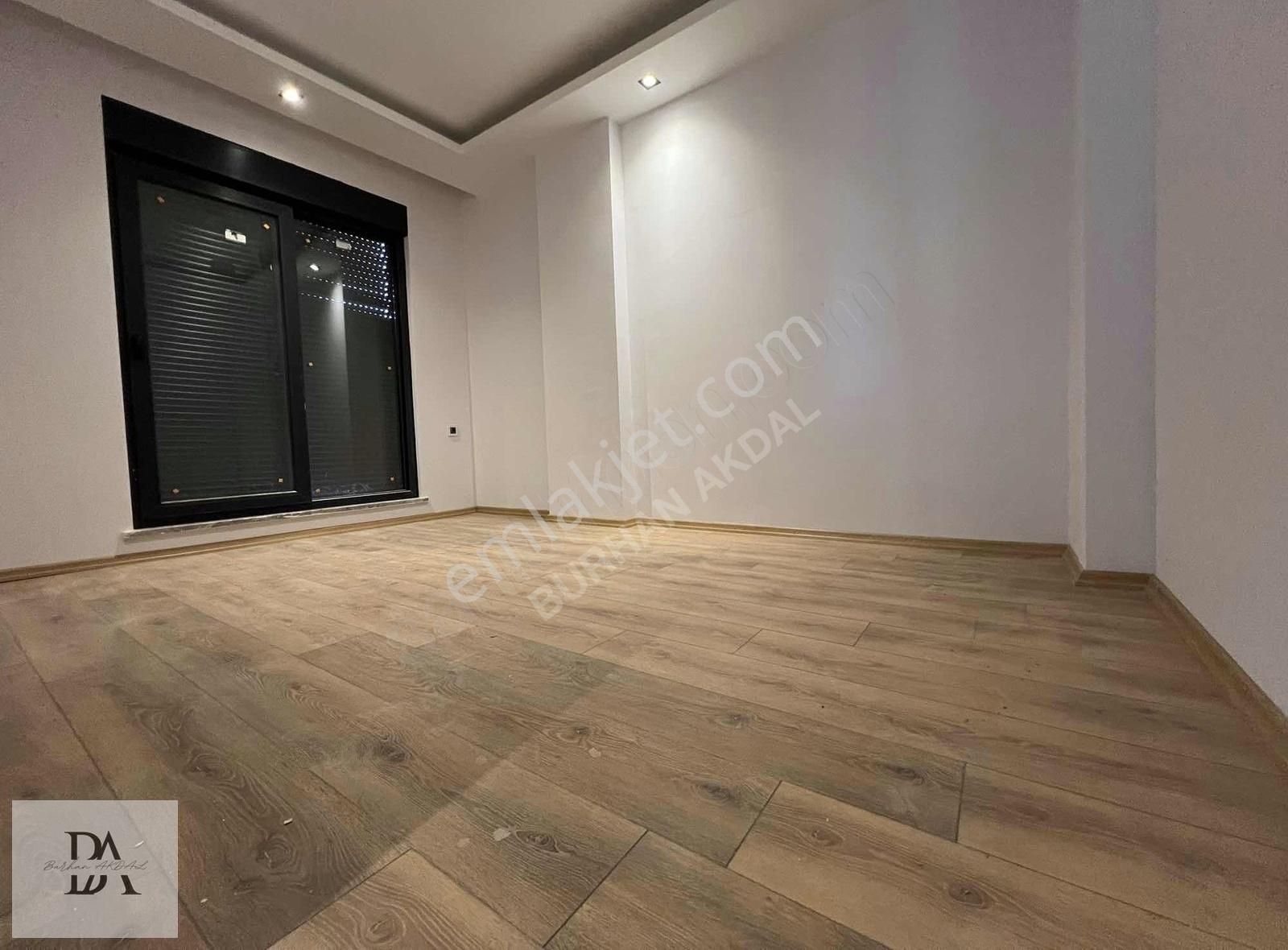 Katta Asansörlü 1+1 Lüks Yapım Balkonlu Havuzlu Emsalsiz Yapım - Görsel 7