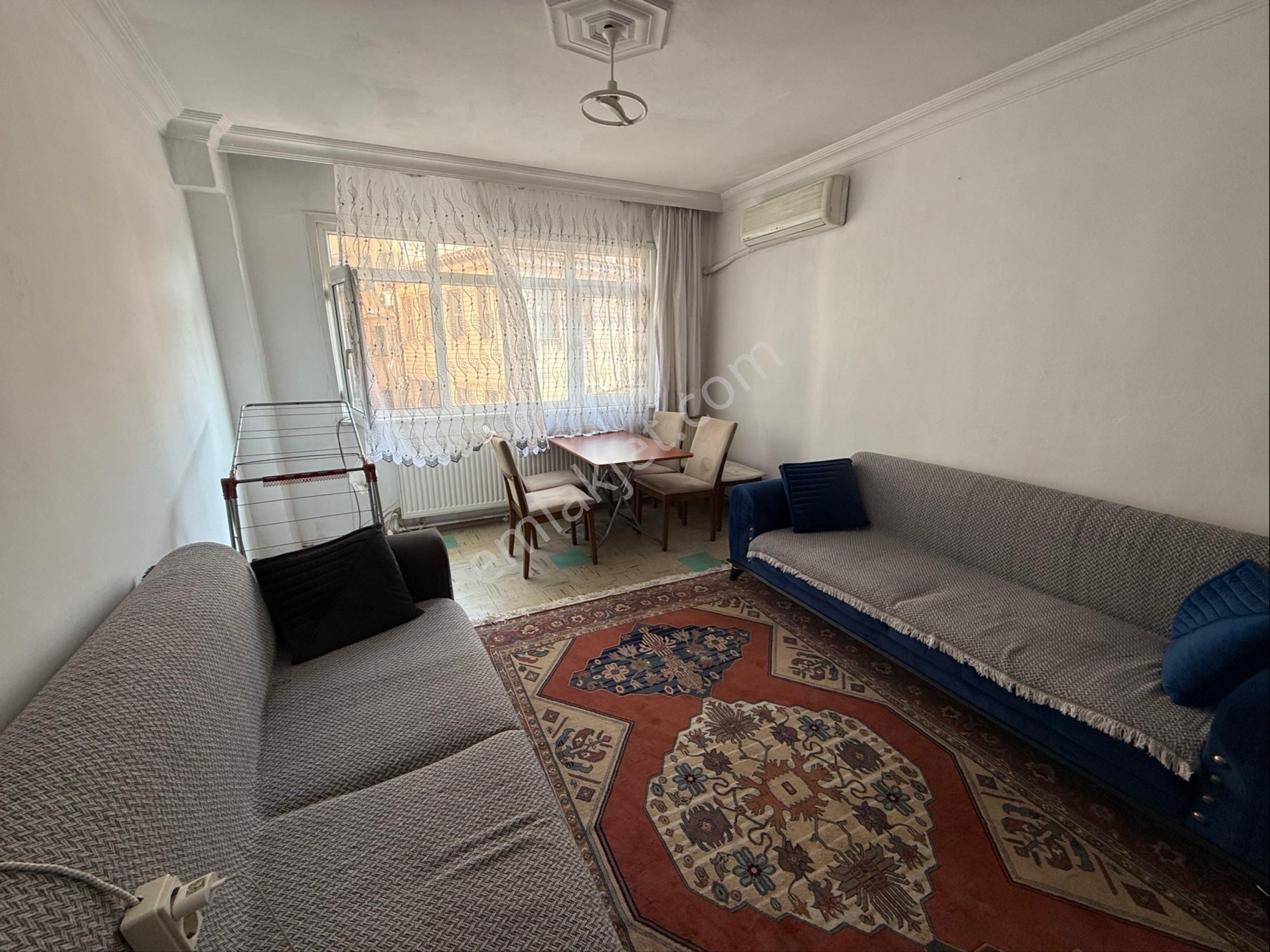 Eşyalı 2+1 Geniş Daire Üsküdar