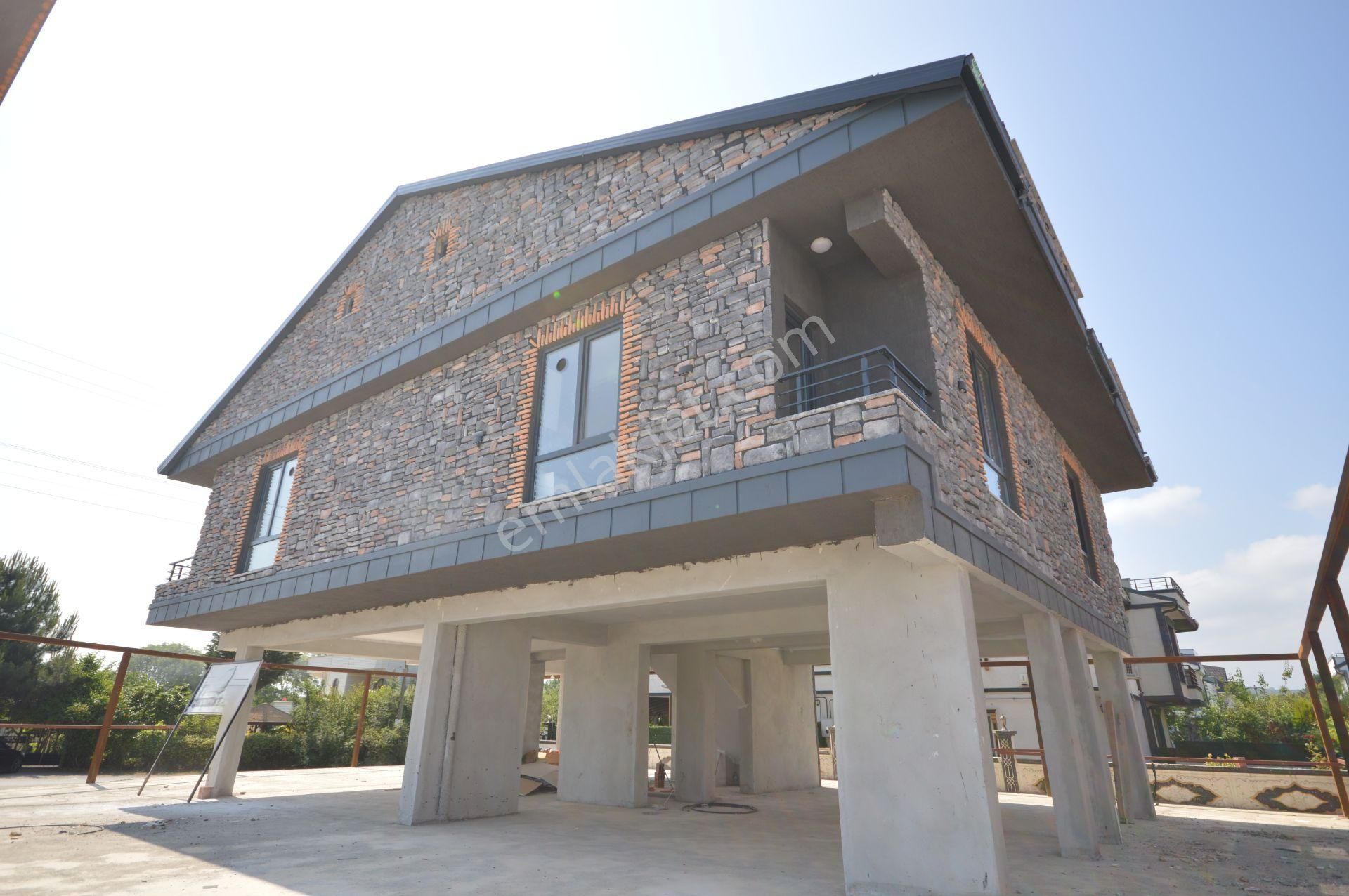 !!! Kocaali'de Deniz Manzaralı Kelepir Dublex Villa !!!