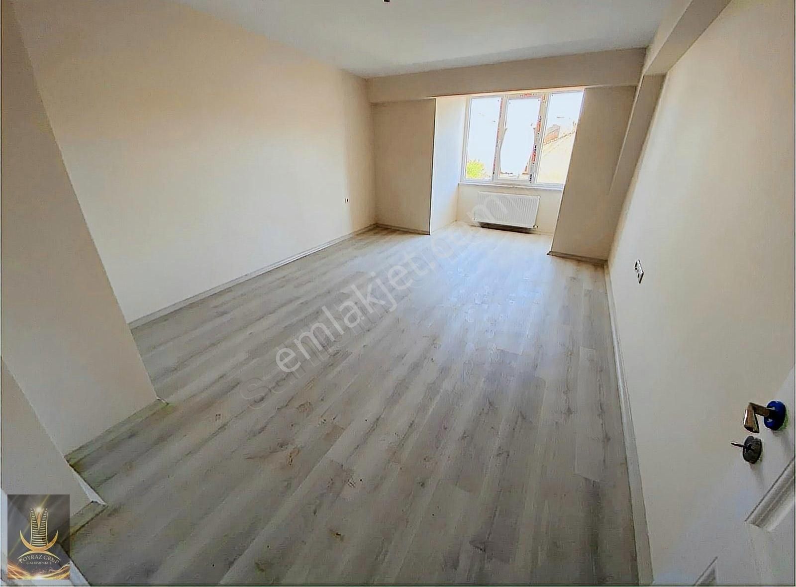 Poyraz Emlaktan Erenköy'de 3+1 155 M² Satılık Dublex Daire