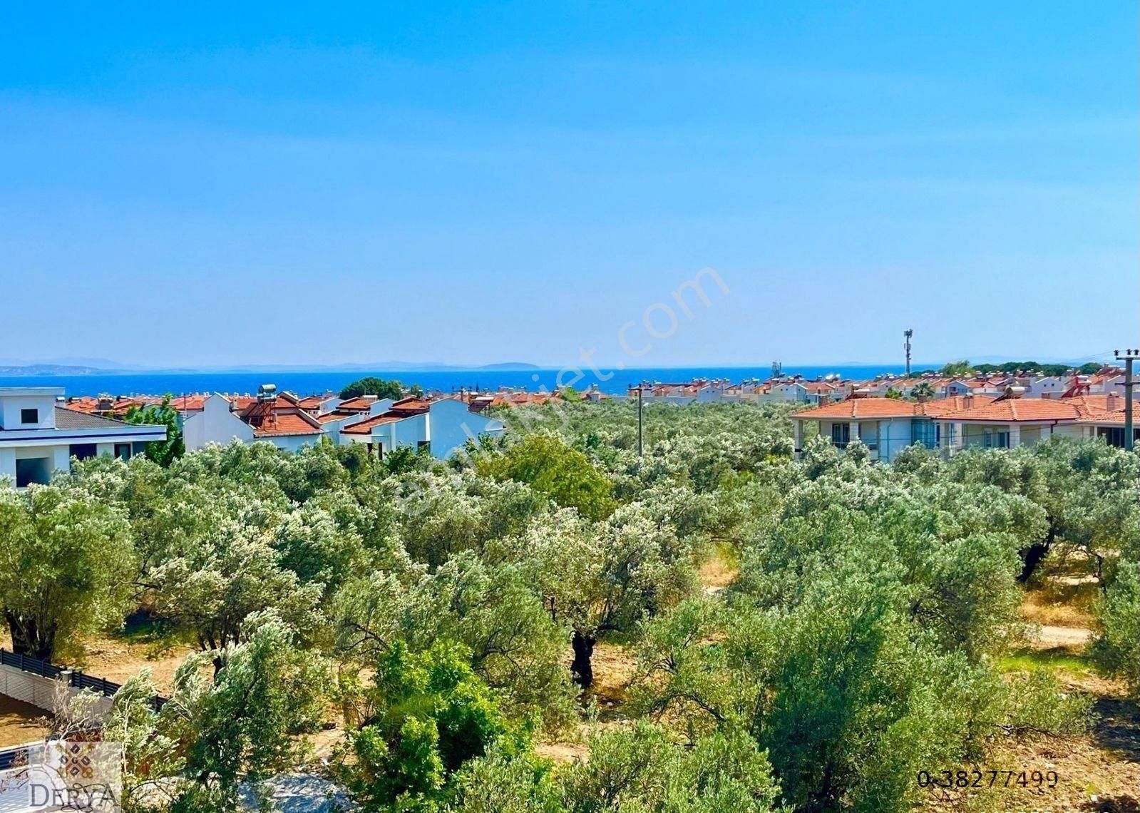 Derya Gayrimenkul'den Güre'de Dağ Ve Deniz Manzaralı 4+1 Lüks Villa
