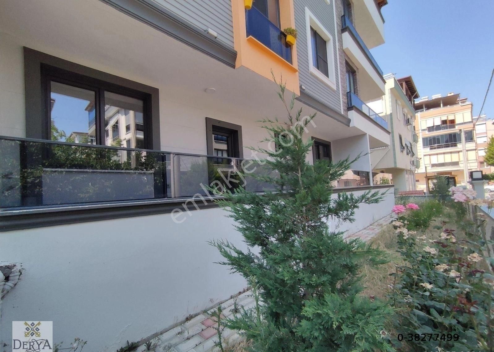 Derya Gayrimenkul'den Altınkum'da Ön Cephe Geniş Balkonlu Denize Yakın Konumda 1+1 Satılık Daire
