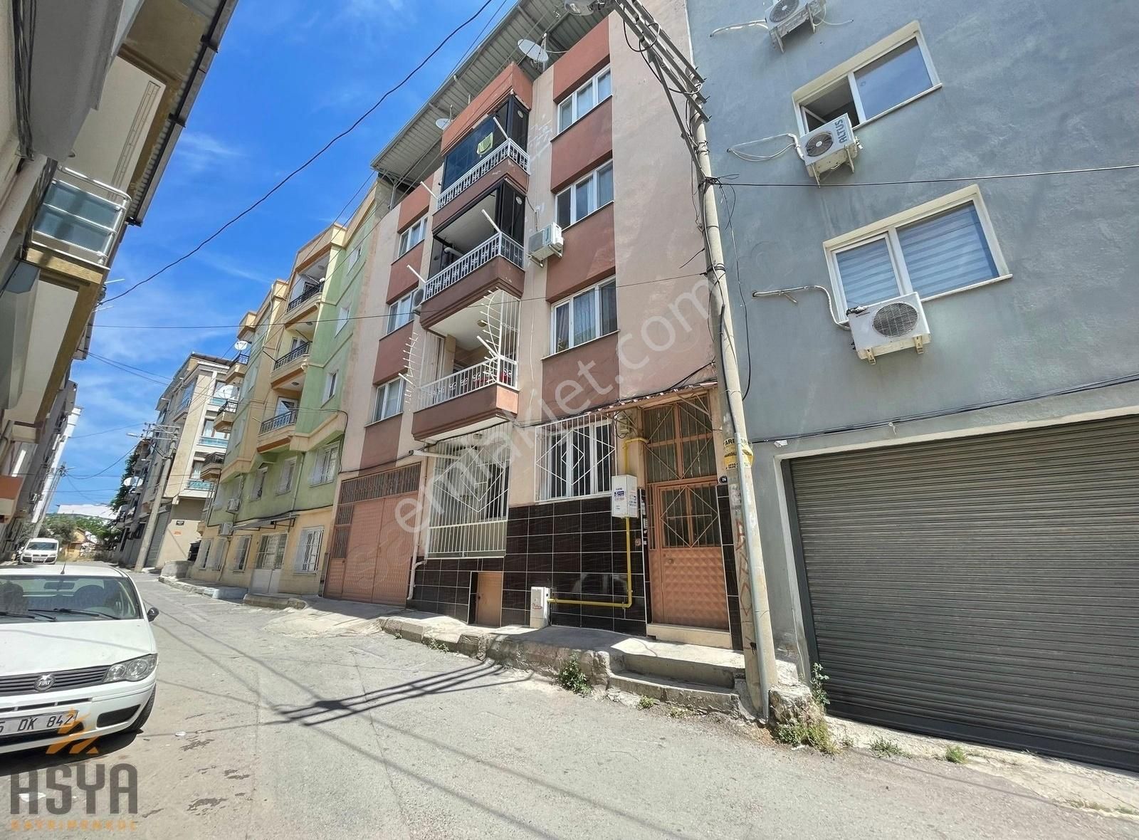 Aile Apartmanında-ana Cadde Yakını-bahçeli- Tadilatlı 2+1***