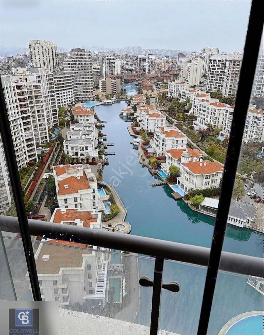 Satılık Halkalı İstanbul Saraylarında 84 M2 1+1 Eşyalı Daire