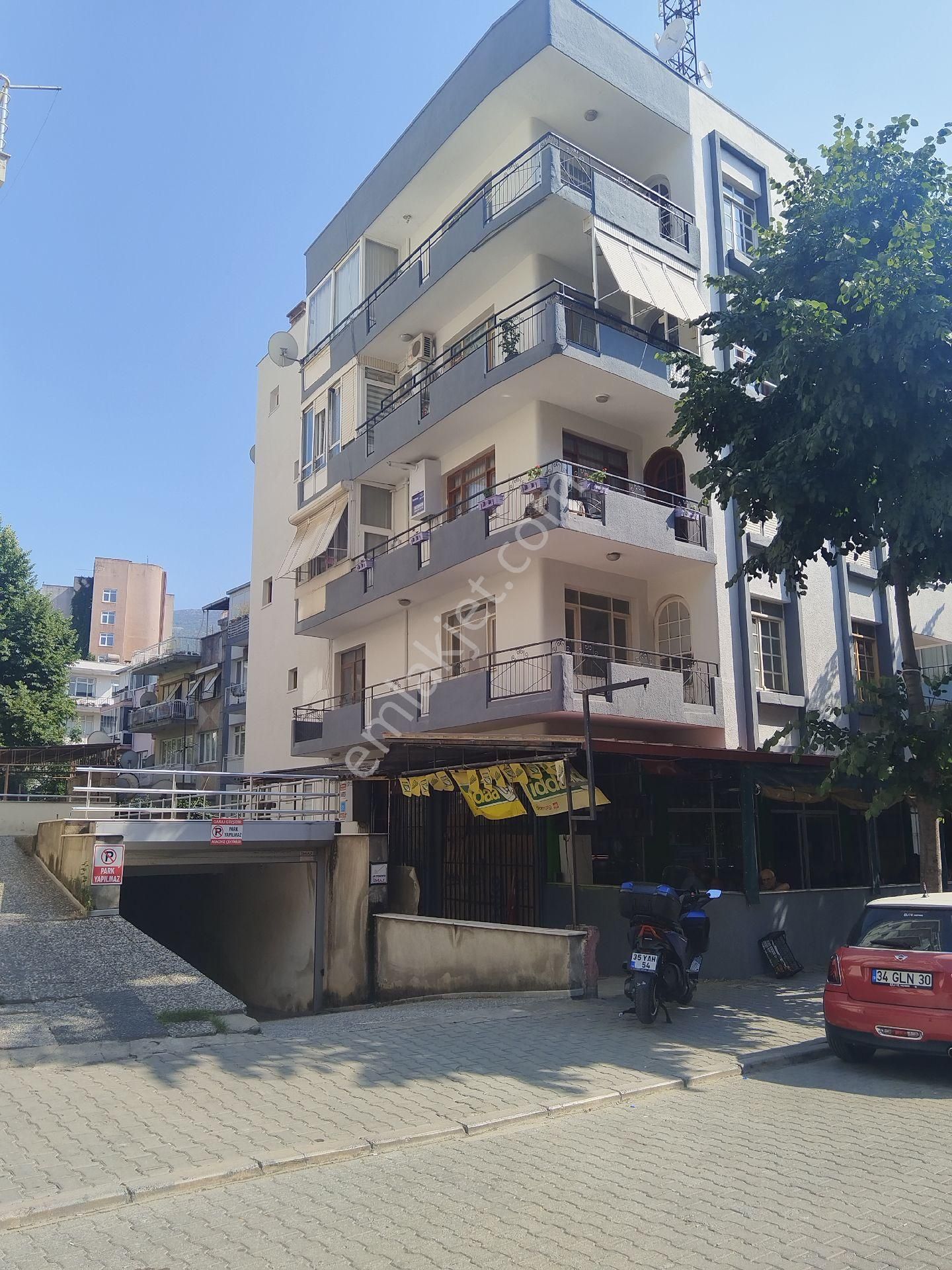 3+1 Satılık Ters Dublex Bahceli Daire