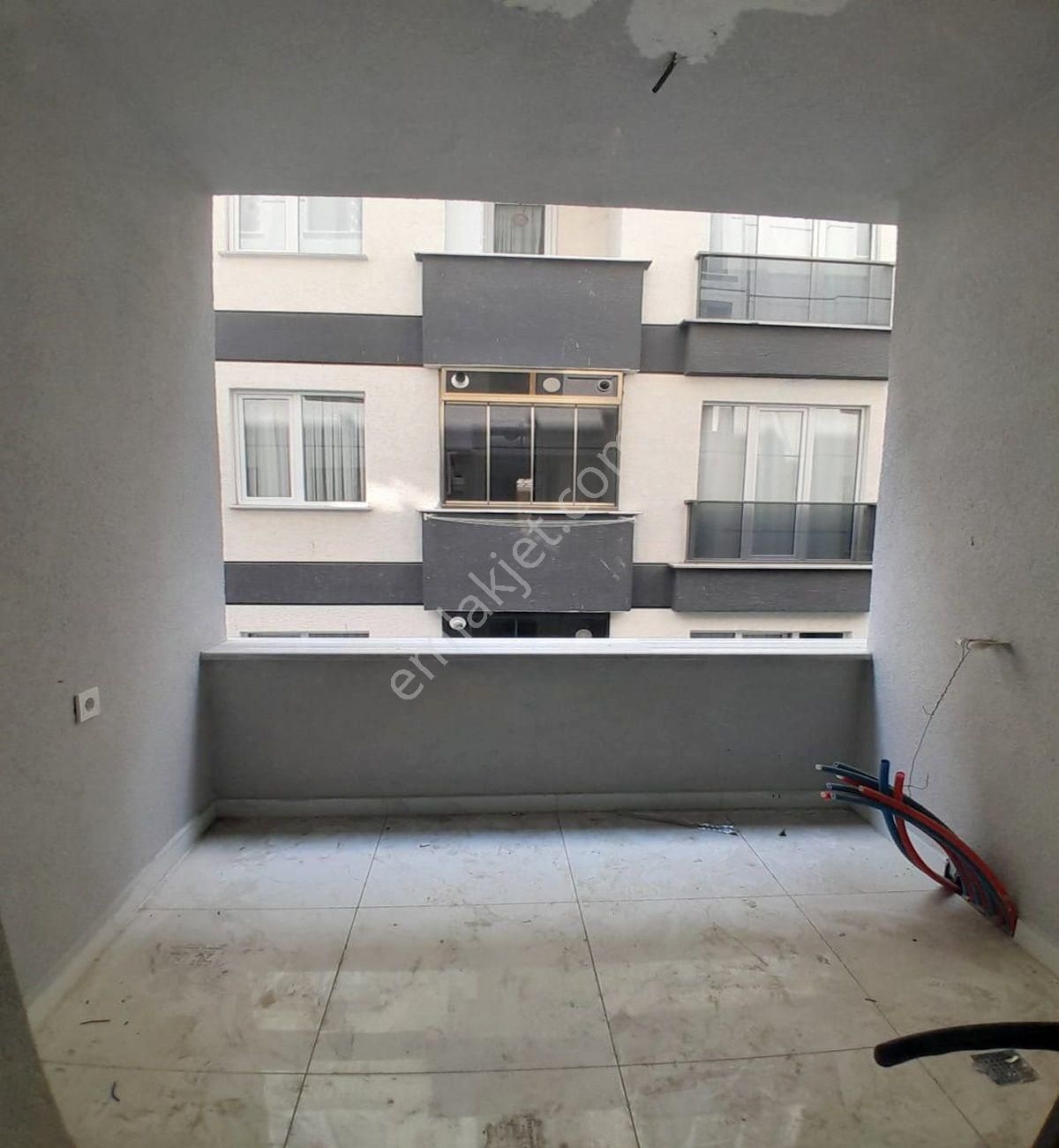 Avcılar Cihangirde Sıfır Kapalı Otoparklı 1+1 Daire - Görsel 4