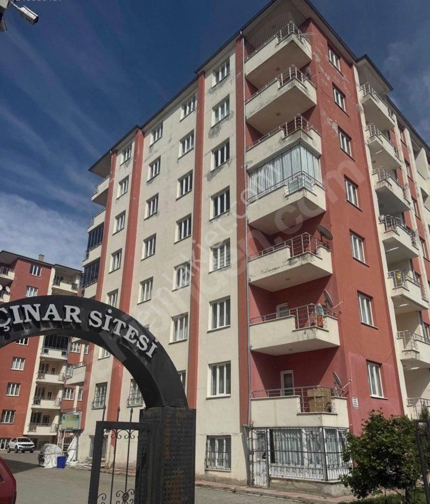 Cevdet Paşa Mahallesi Satılık 3+1 120m2 Daire