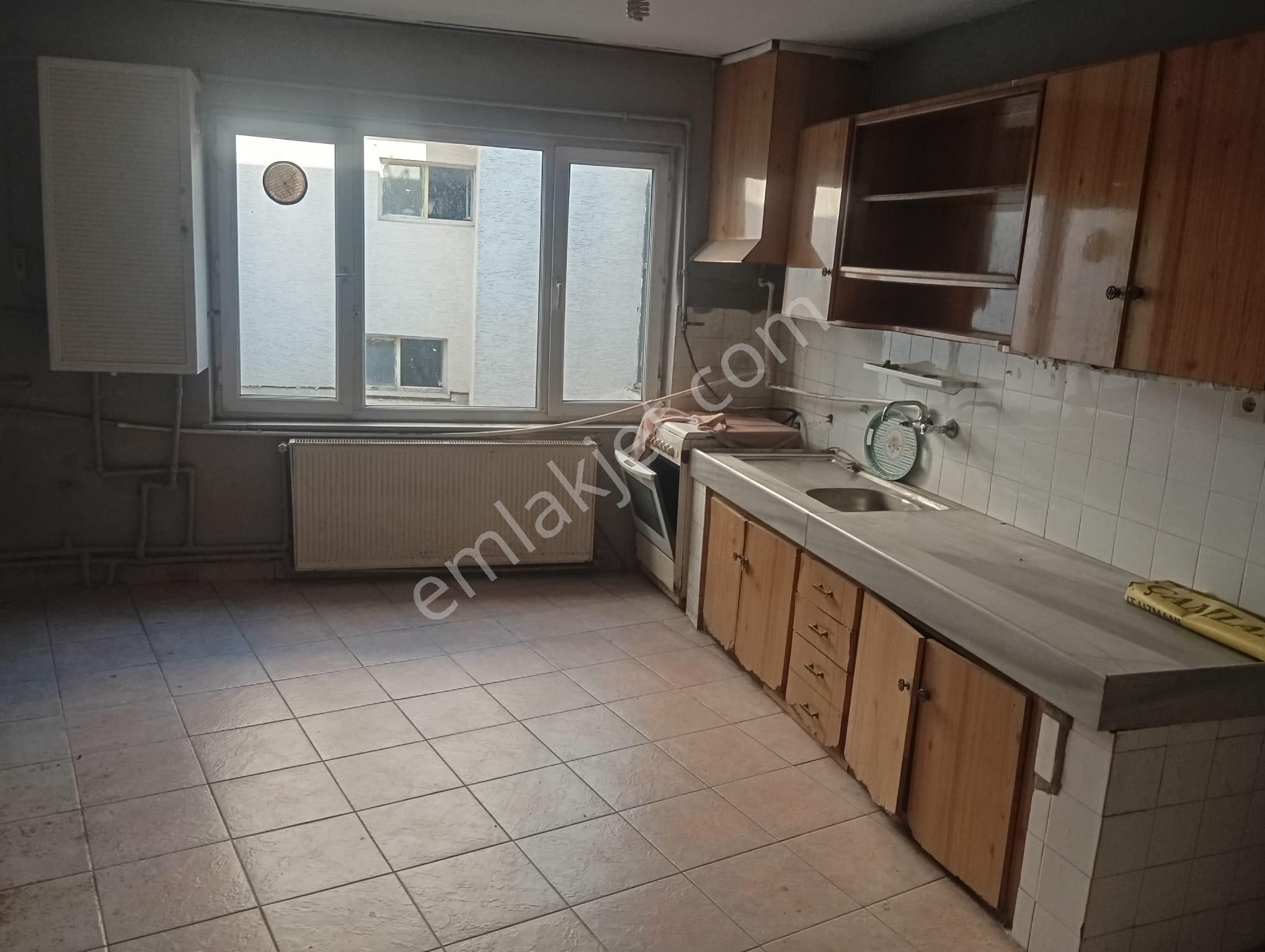 Ev Yada İş Yeri Kombili Müstakil 3+1 120 M2 1, Kat