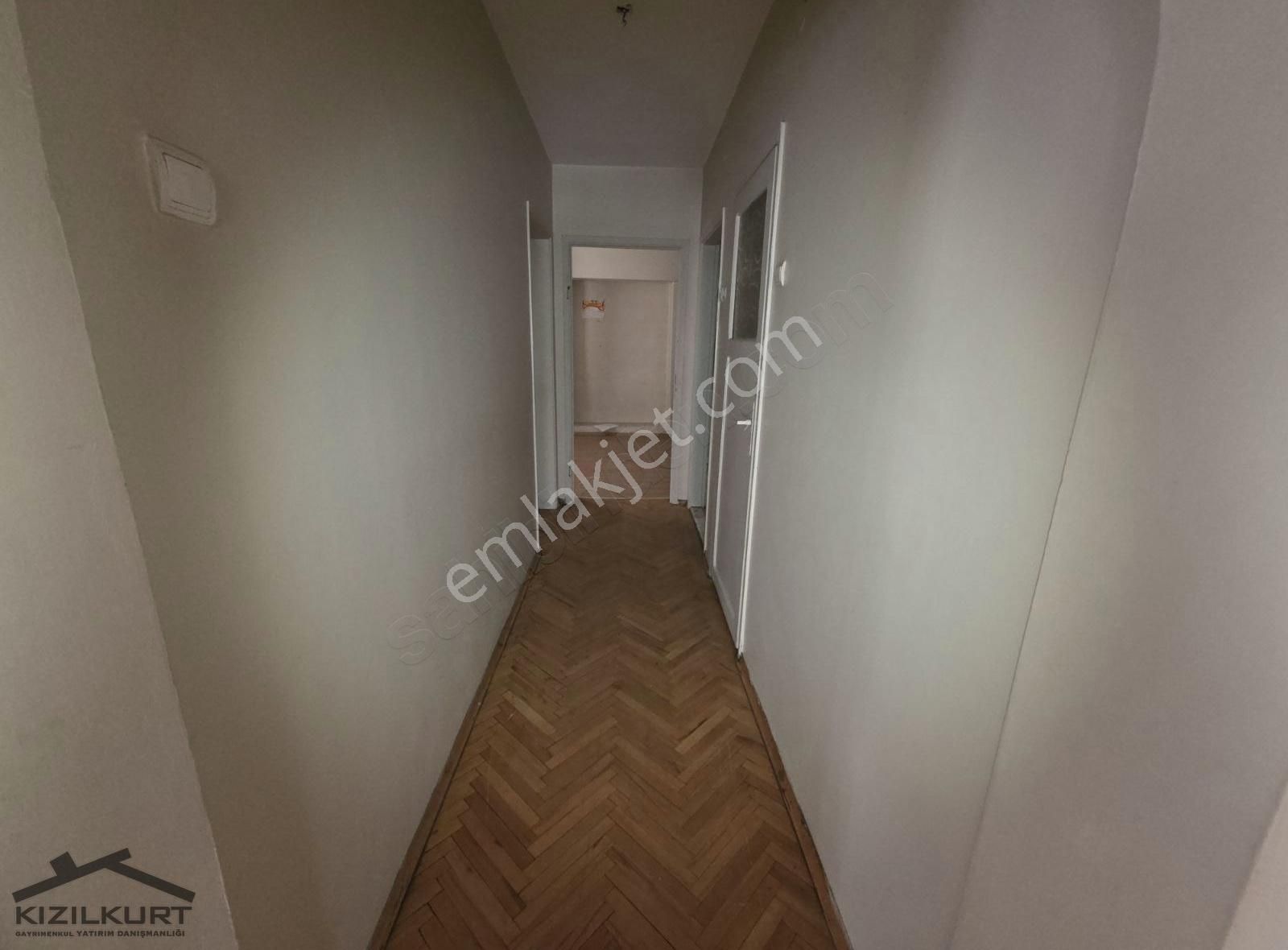 Kızılkurt Gyd'dan Muradiye Beşikçiler Cad. Satılık 3+1 Daire - Görsel 4