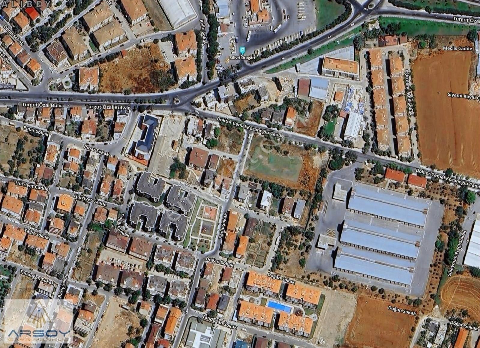 Silivri Cumhuriyet Mah. 4 Kat Konut İmarlı 341m2 Net Arsa